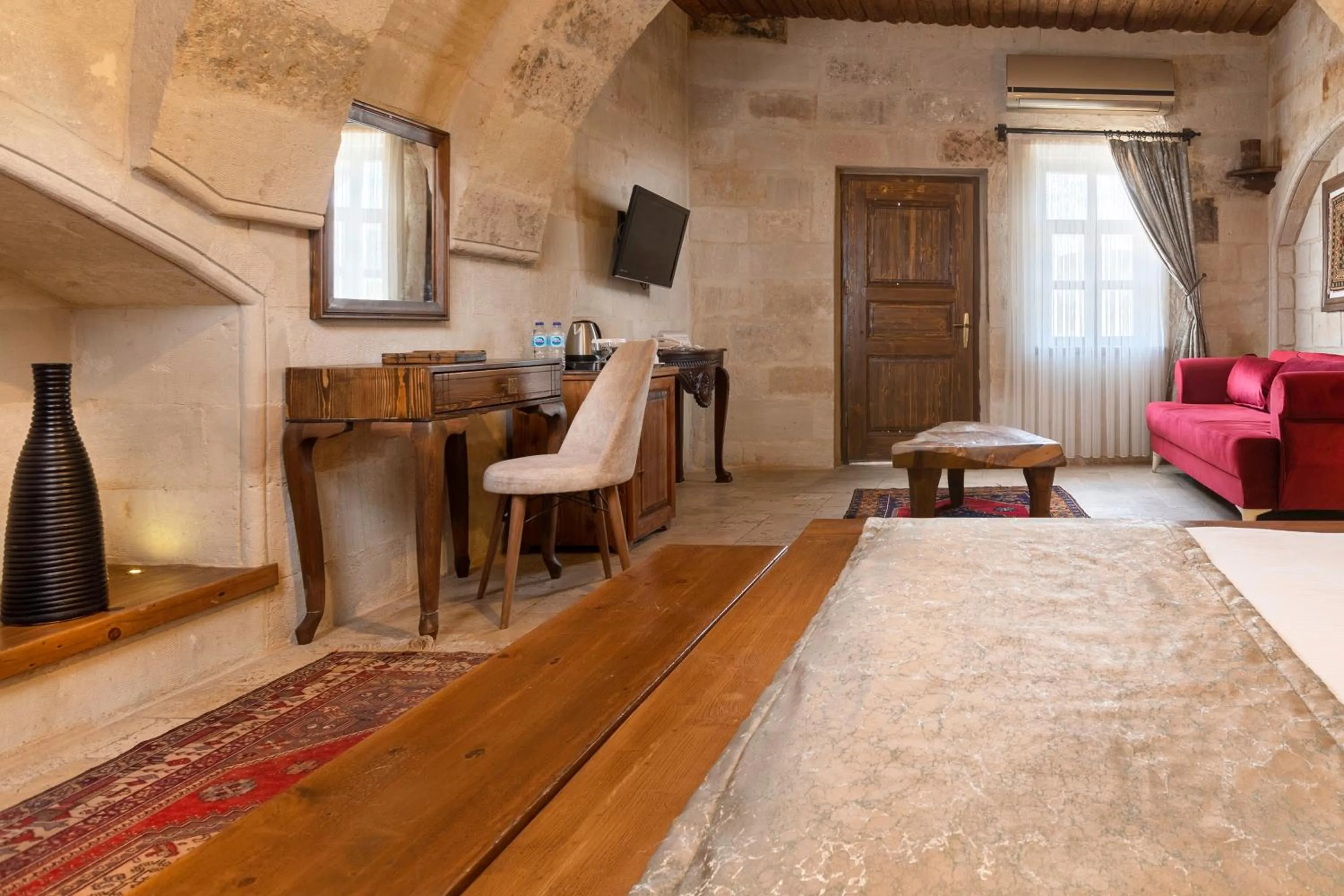 Massage, Bed in Doors Of Cappadocia Special Cave Hotel