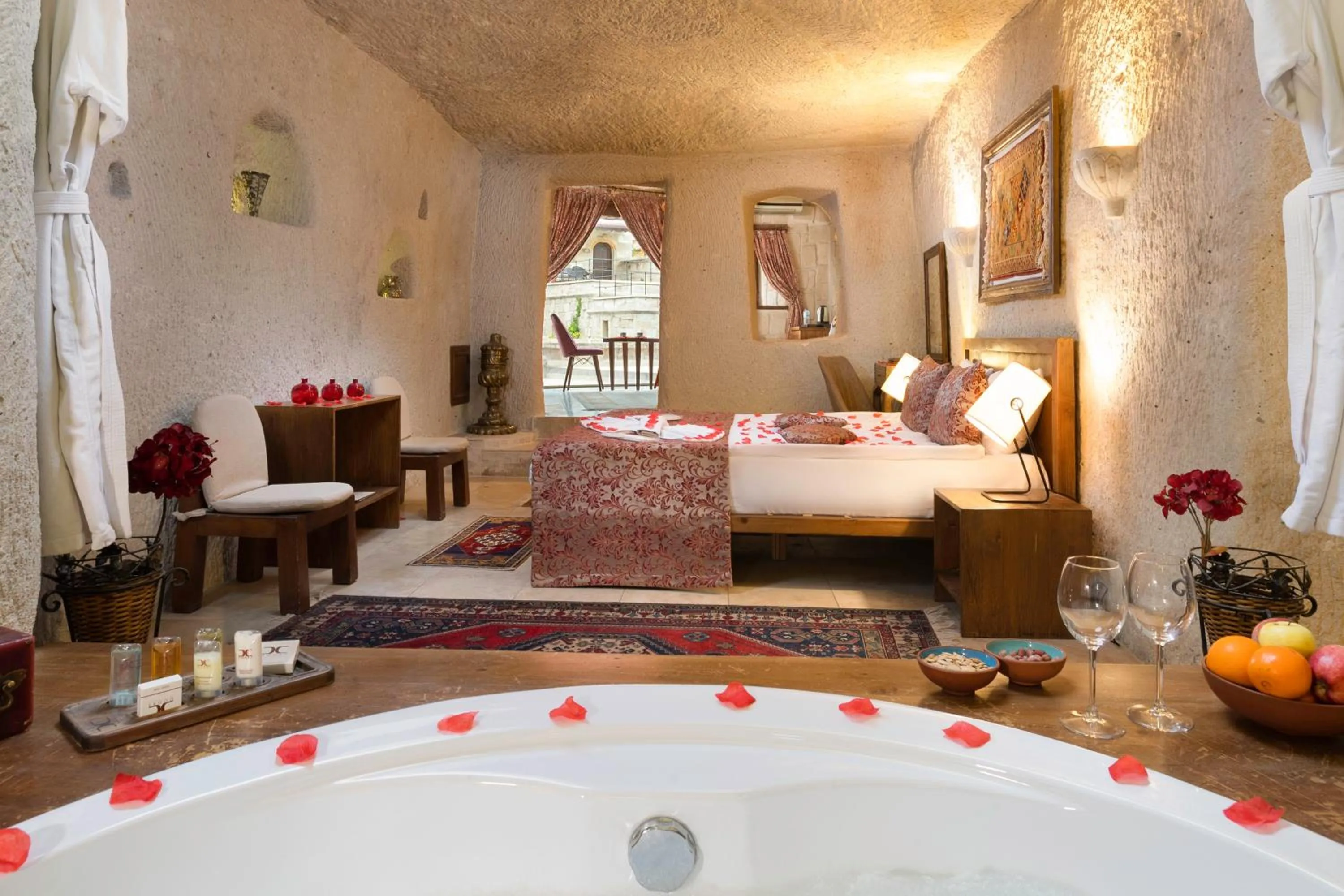 Decorative detail, Bed in Doors Of Cappadocia Special Cave Hotel