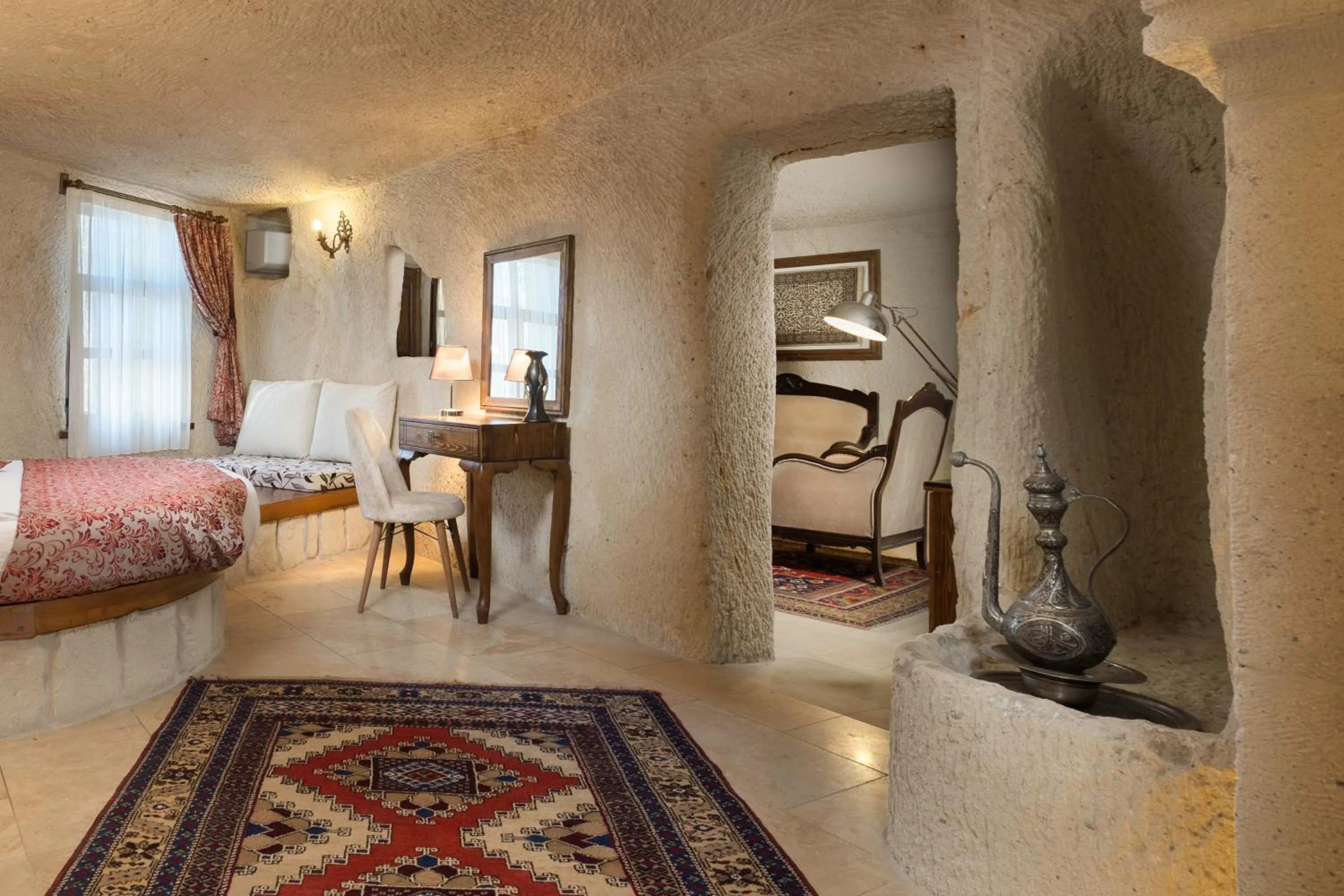 Decorative detail, Bed in Doors Of Cappadocia Special Cave Hotel