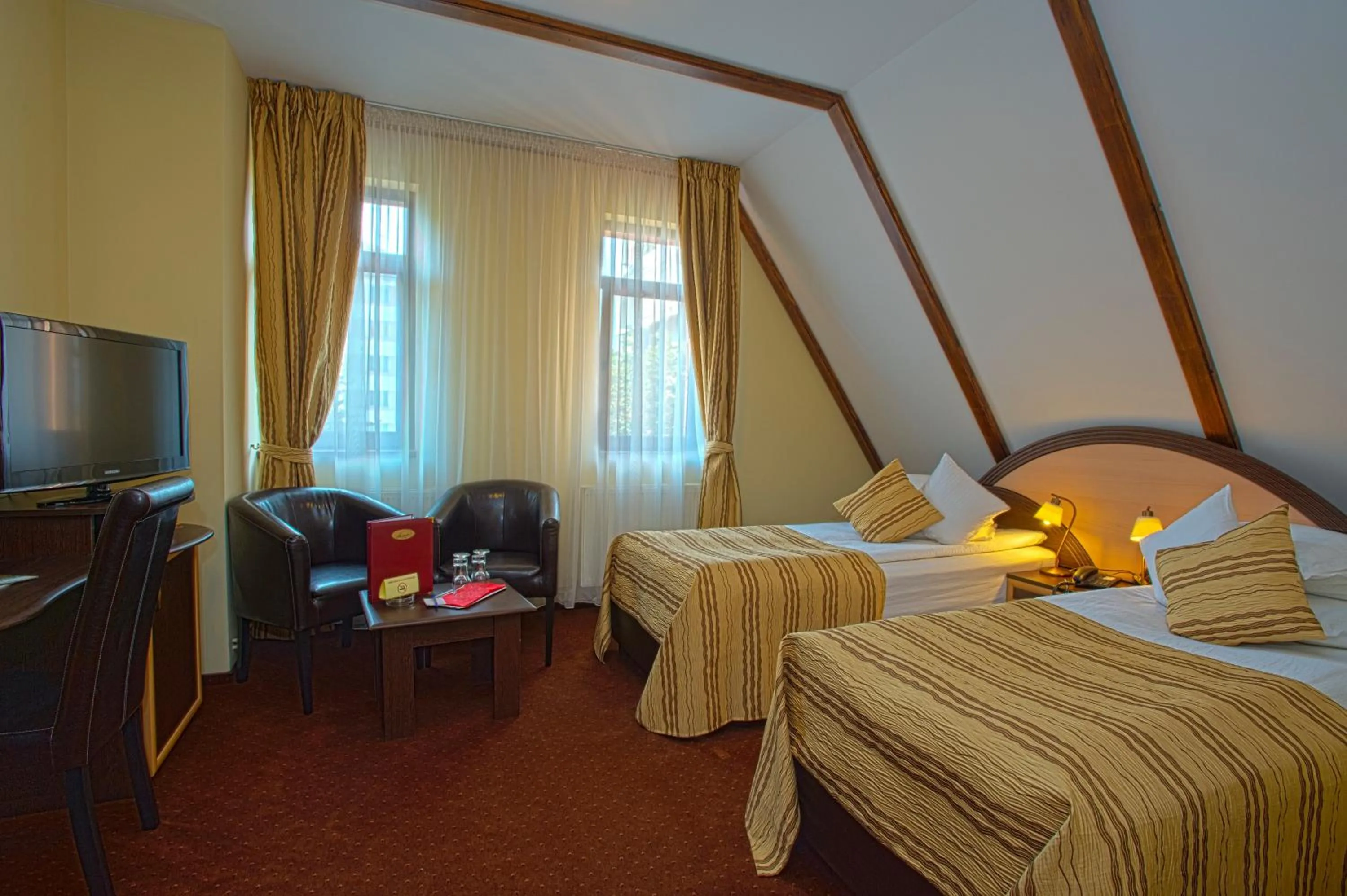 Bed in Pensiunea Ambient