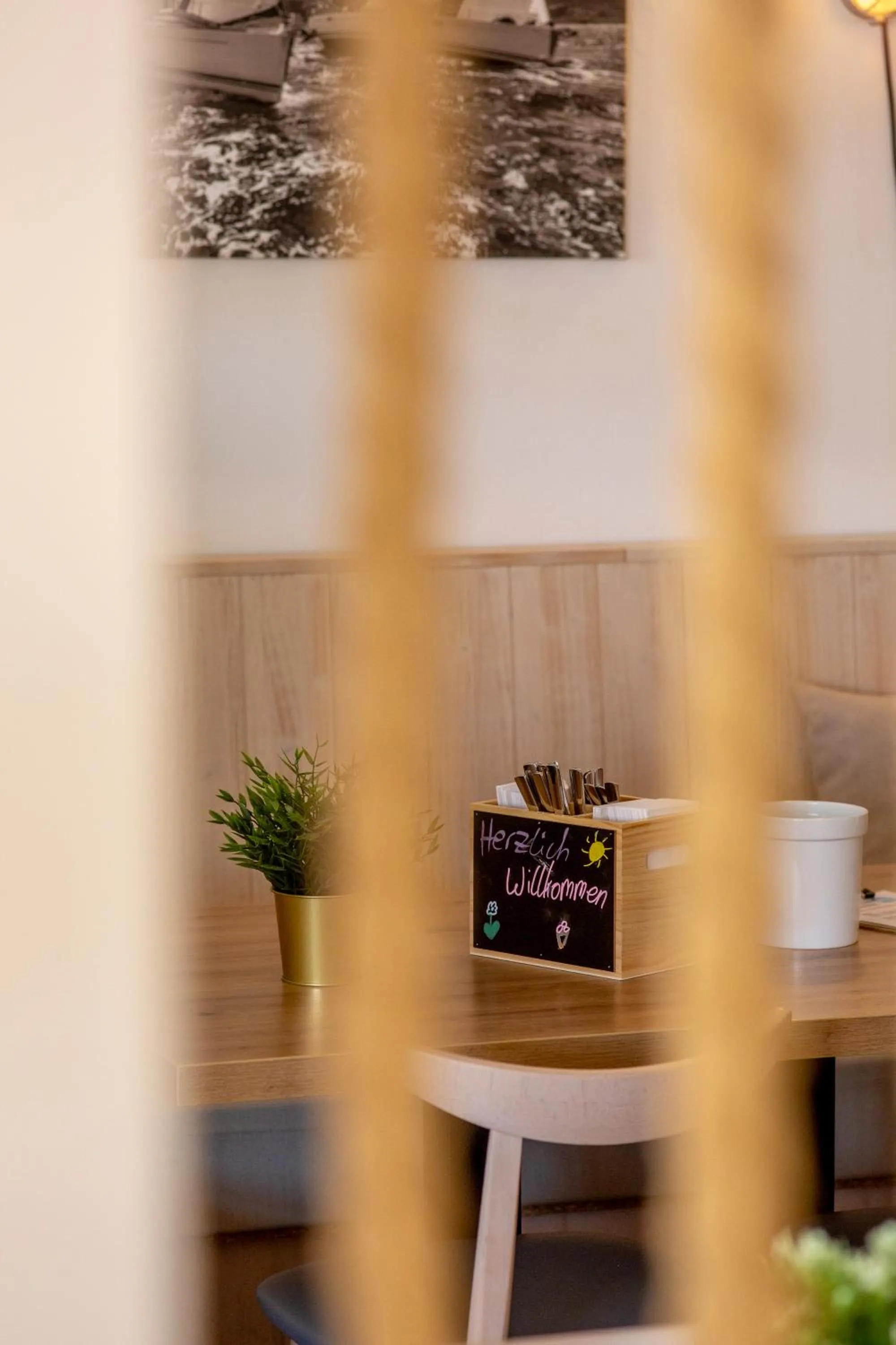 Restaurant/places to eat in Hotel Bethanien