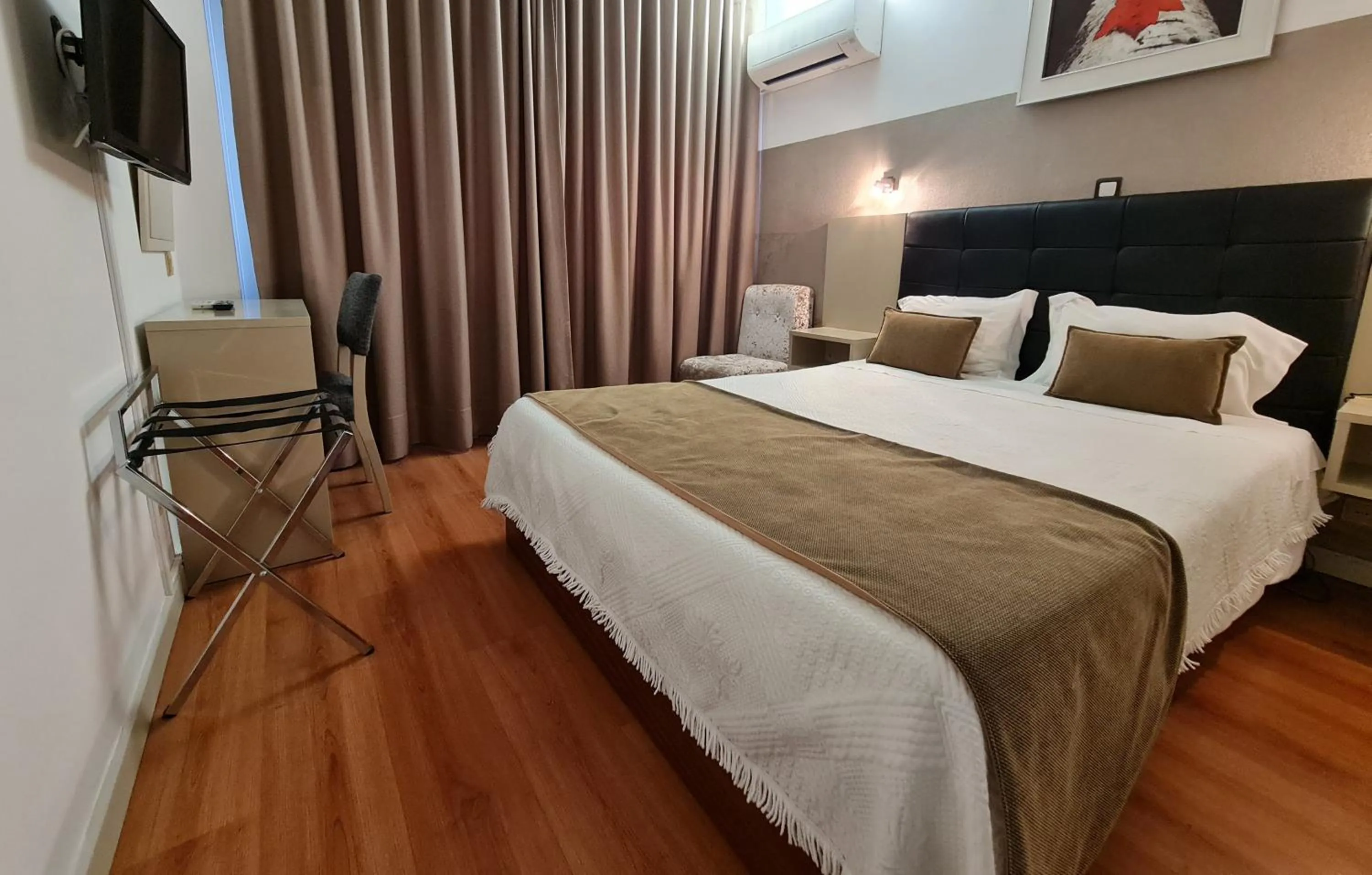 Bedroom, Bed in Hotel Eden