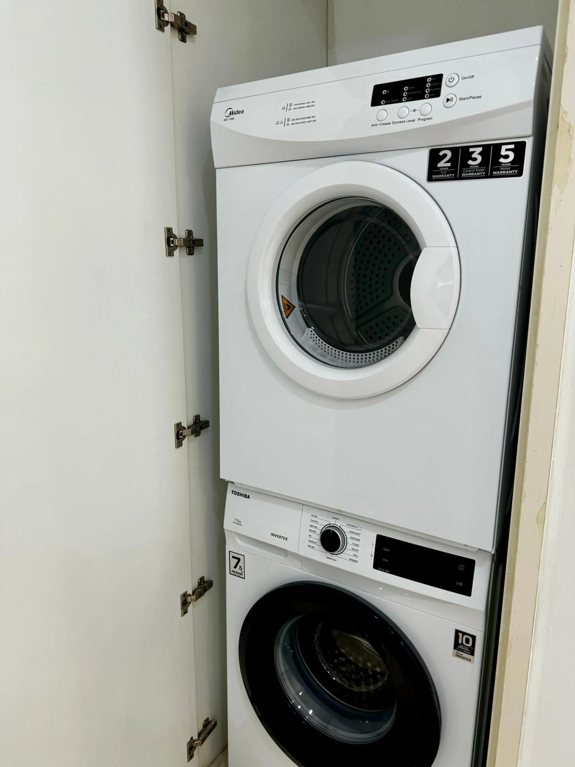 washing machine in Soho Suites KLCC by Alucard's Cat