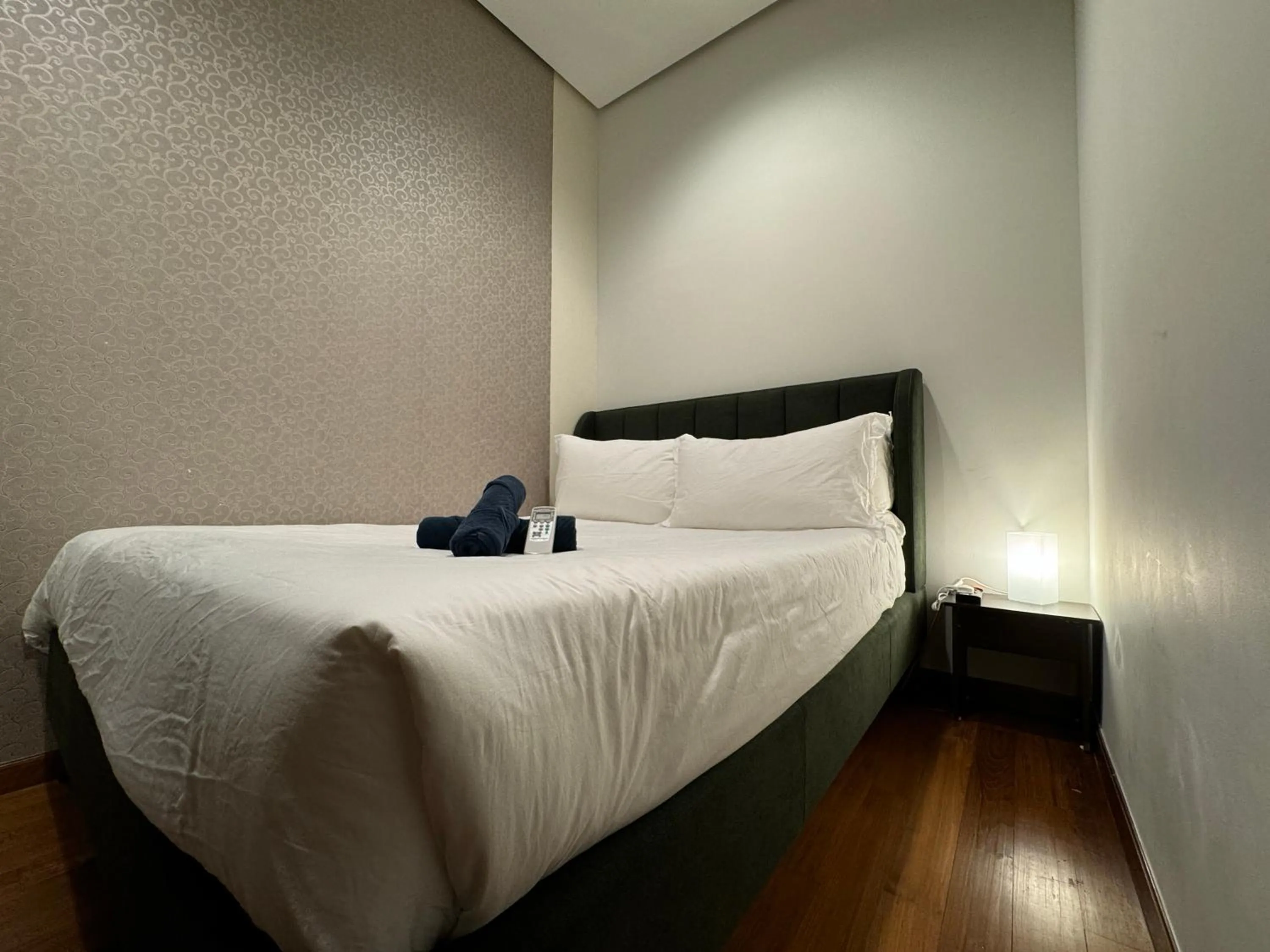 Bed in Soho Suites KLCC by Alucard's Cat