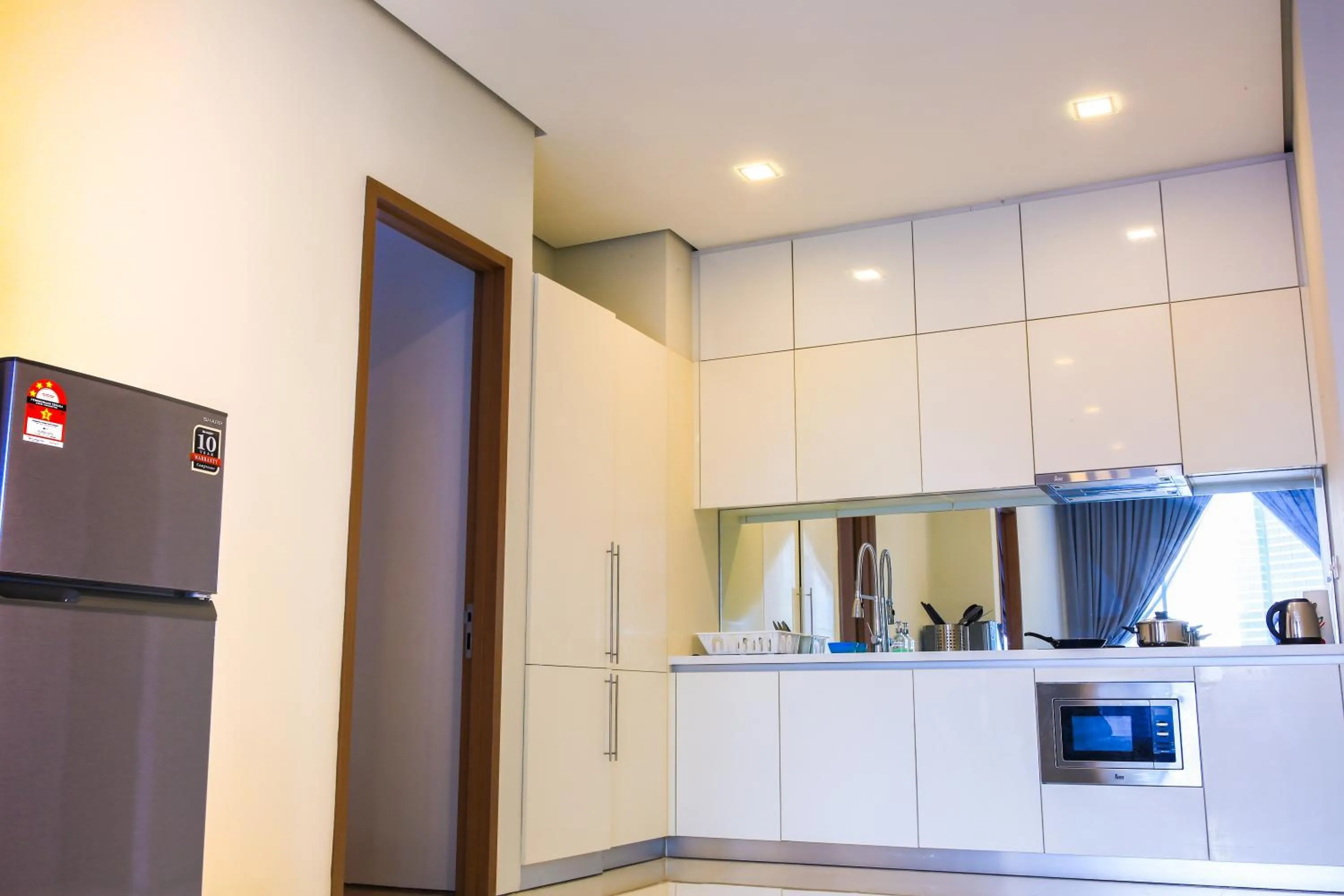 Coffee/tea facilities in Soho Suites KLCC by Alucard's Cat