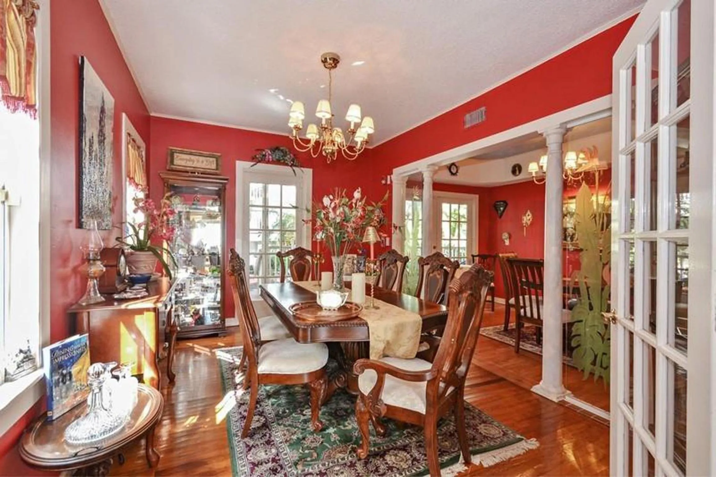 Decorative detail in Sabal Palm House Bed and Breakfast