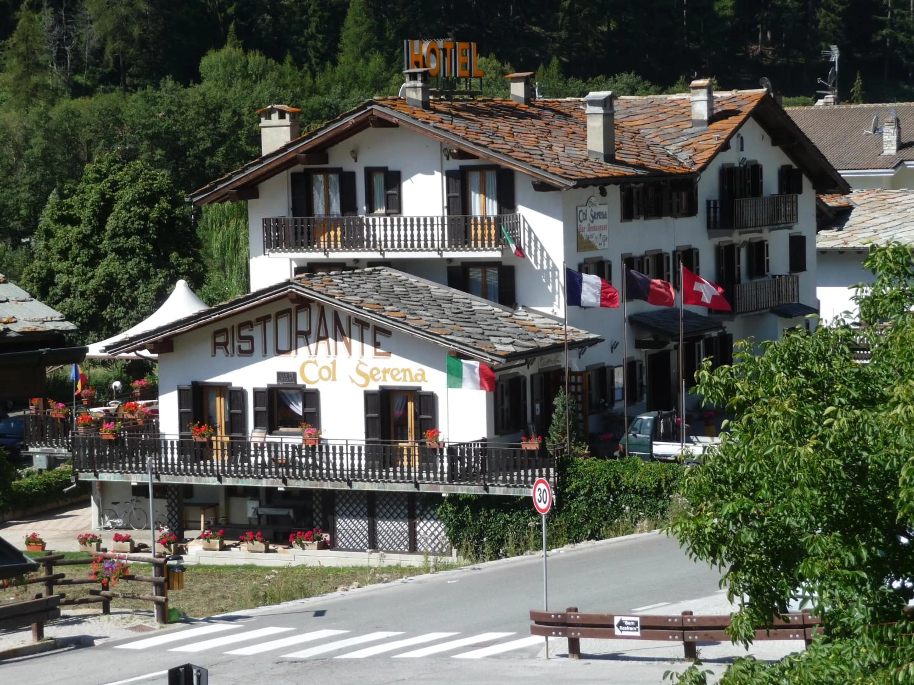Facade/entrance in Hotel Col Serena