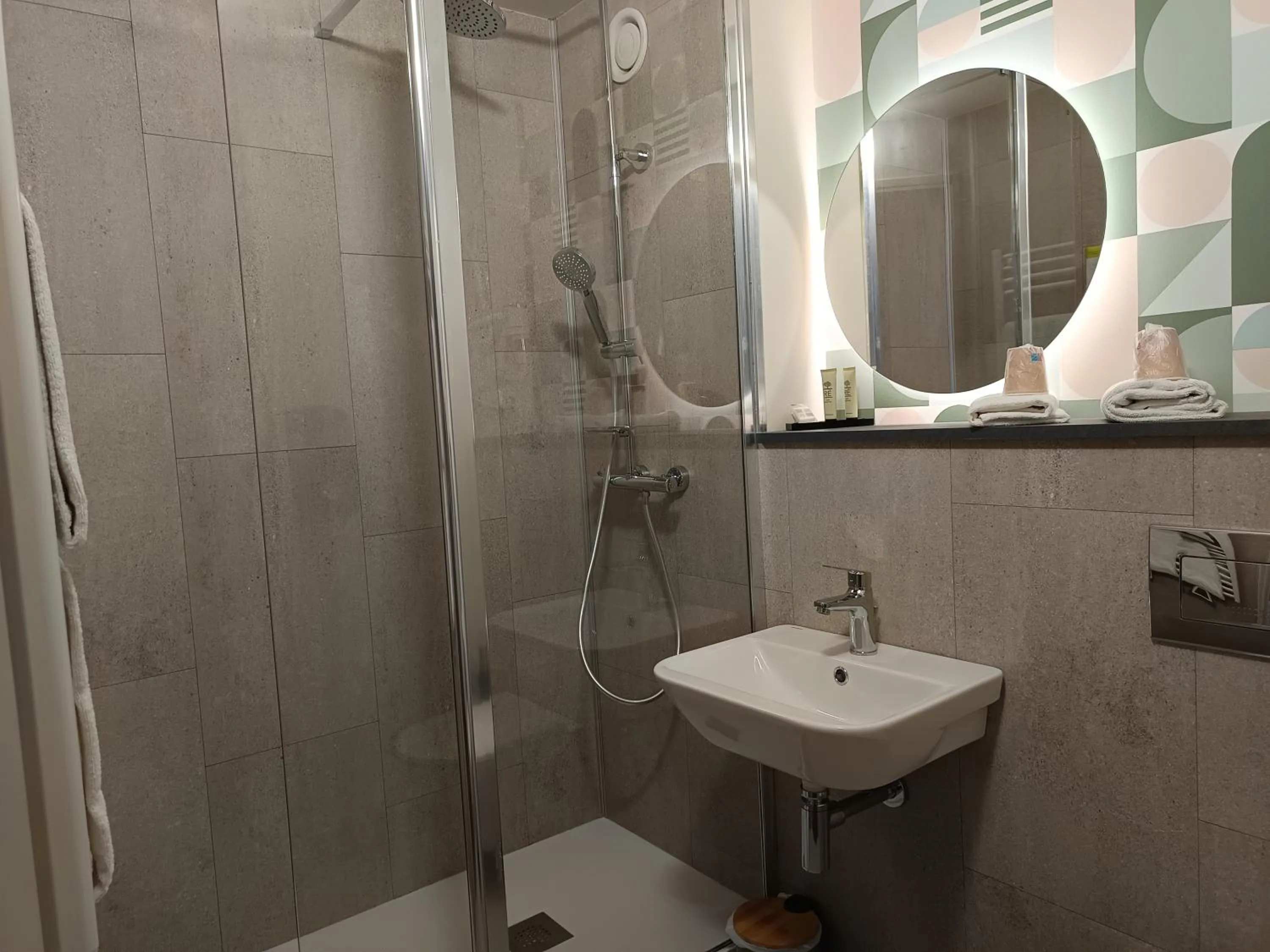 Bathroom in Hôtel Nell - Axelle - Maison Tassoni