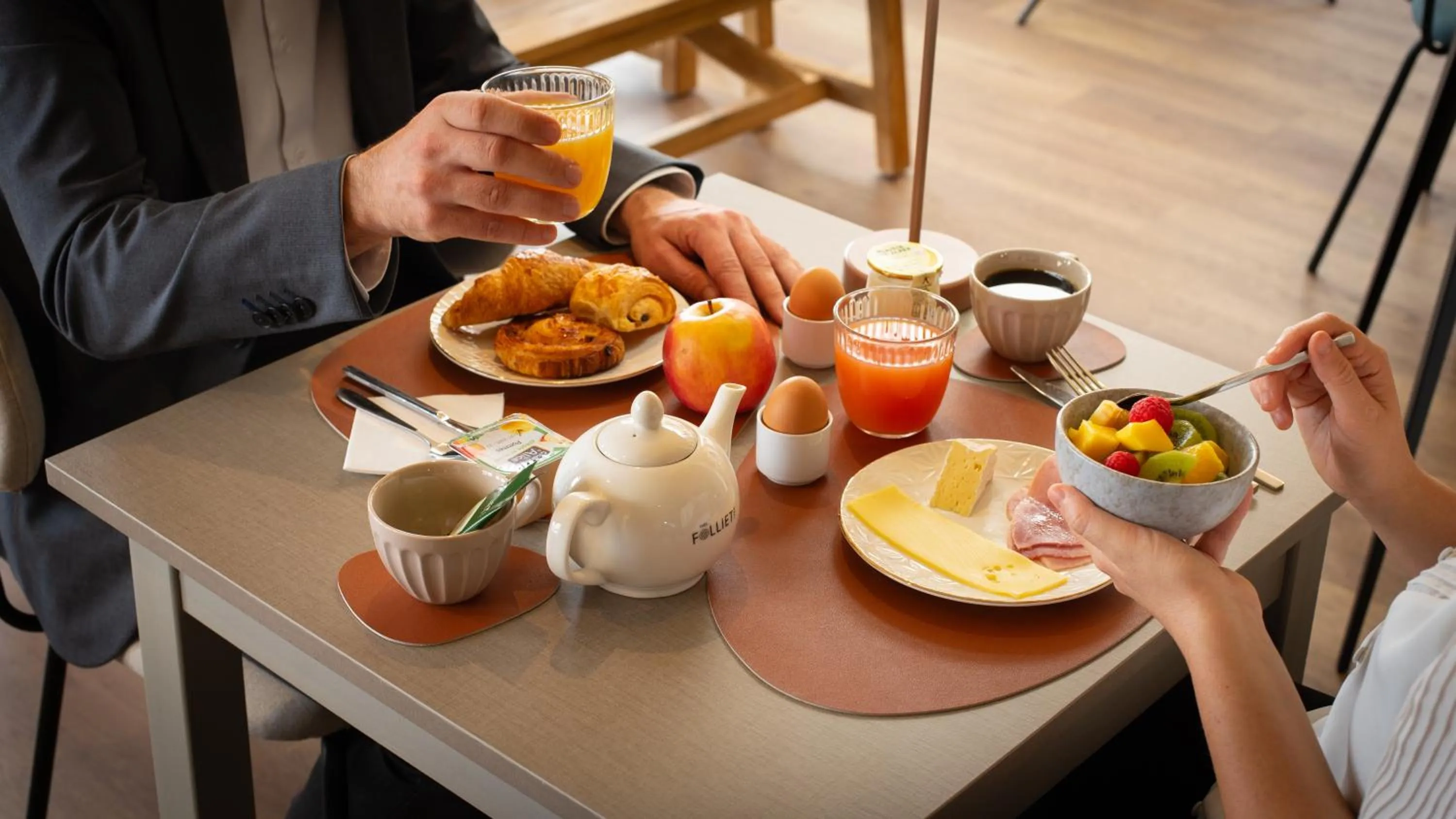 Breakfast in Hôtel Nell - Axelle - Maison Tassoni