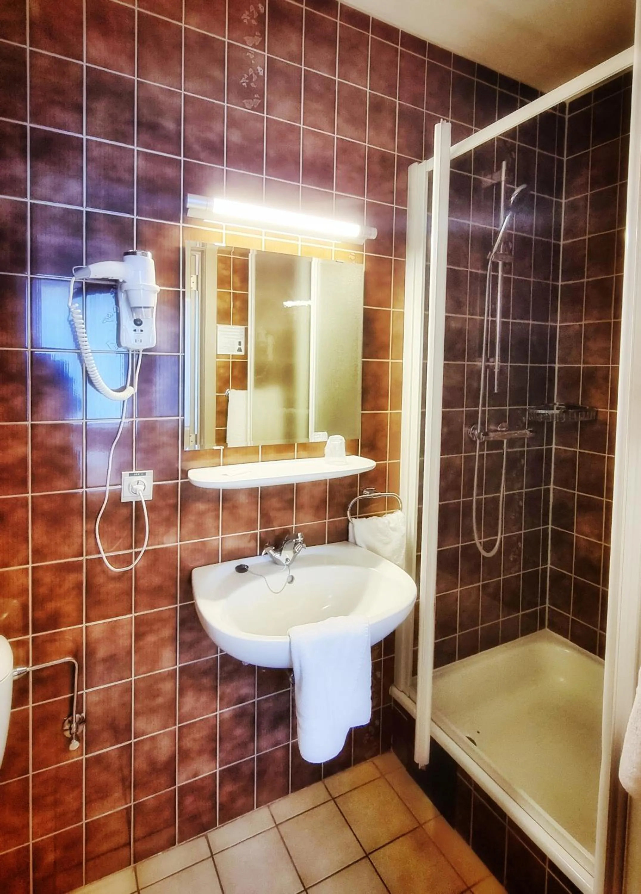 Shower in Hotel De Golf