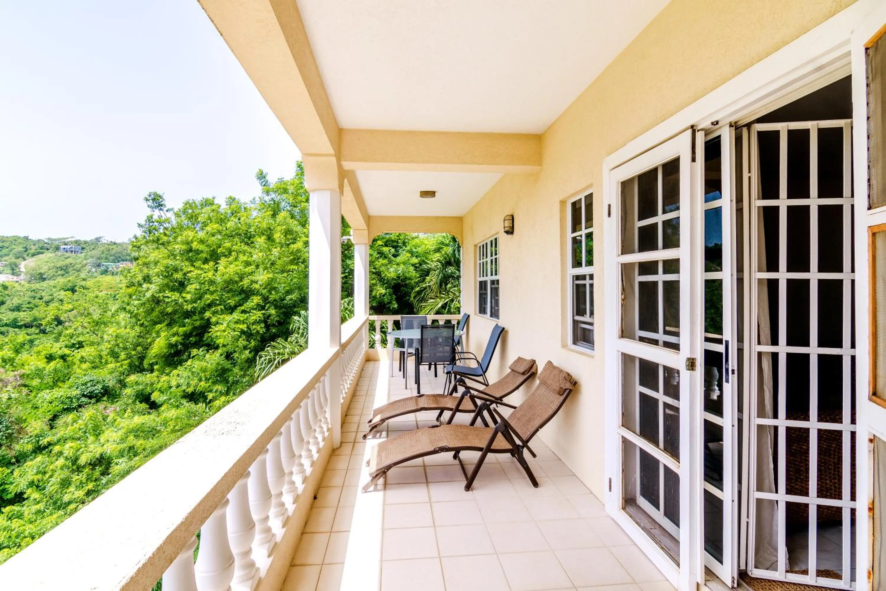 Balcony/Terrace in Woburn Villas