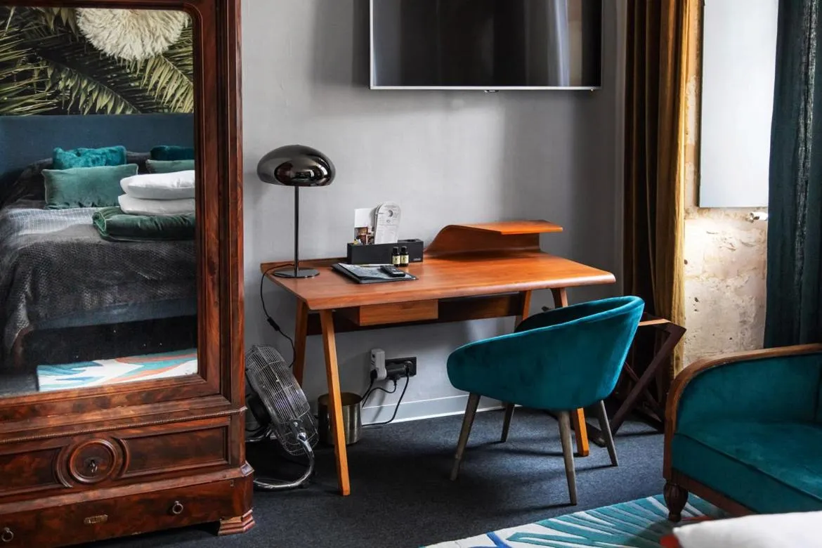 Bed in LA BELLÊME BLEUE