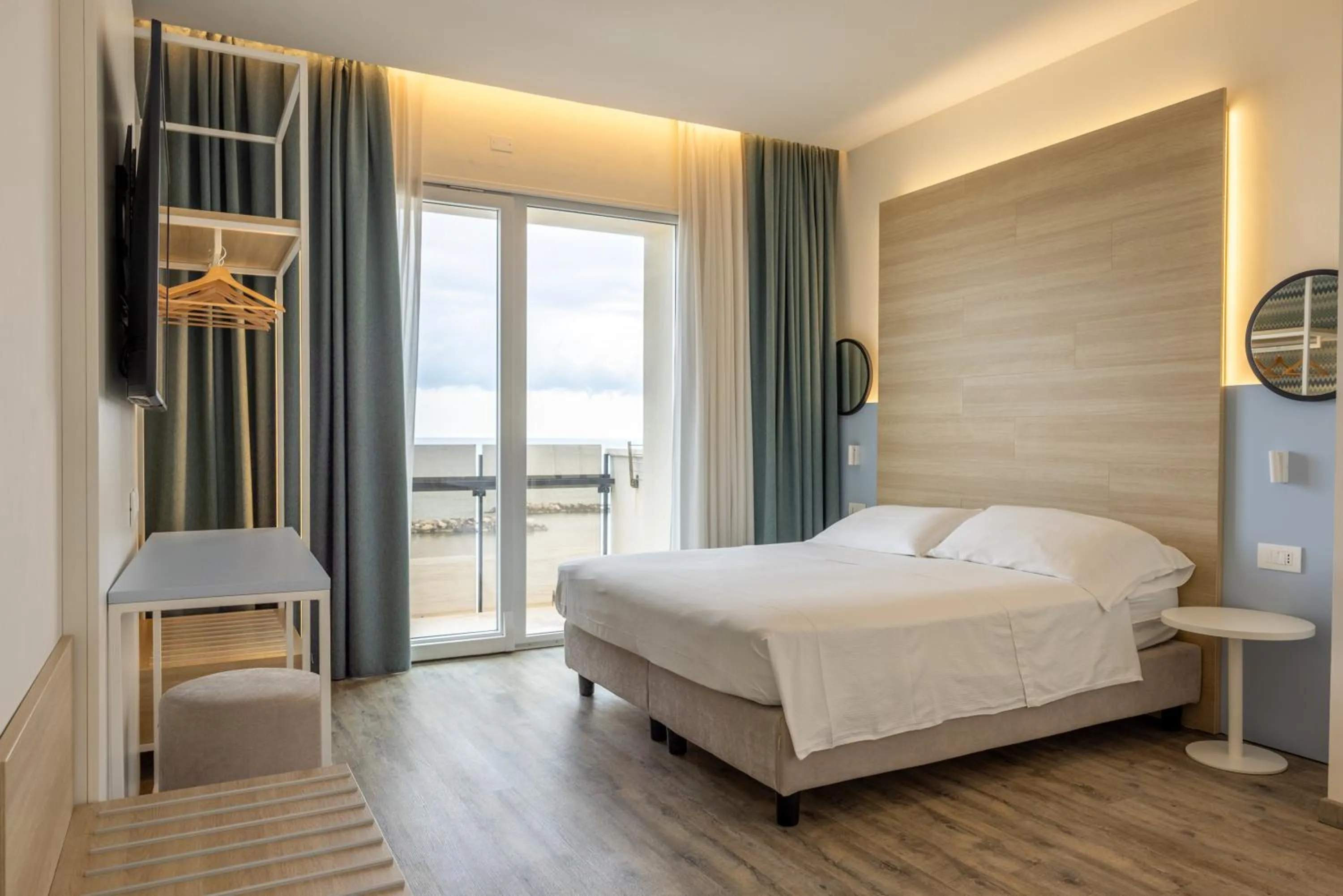 Photo of the whole room, Bed in Hotel Baia