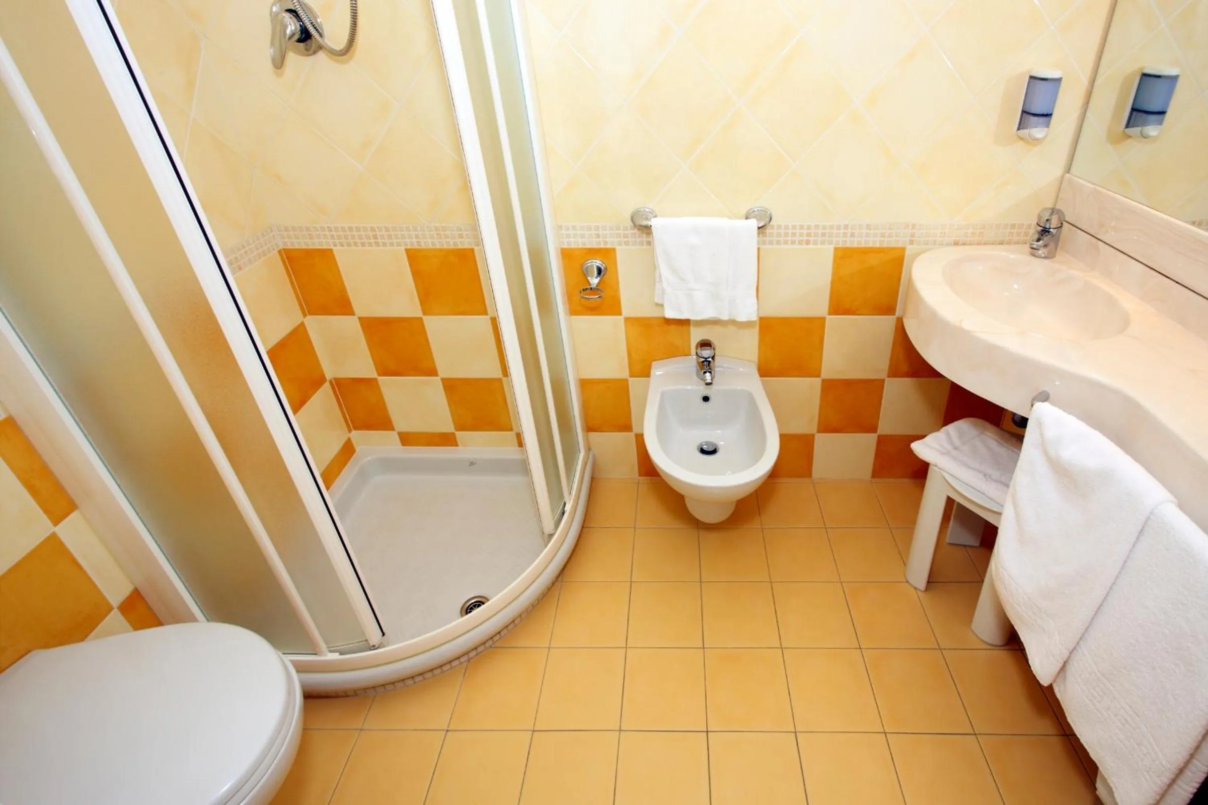 Bathroom in Hotel Baia