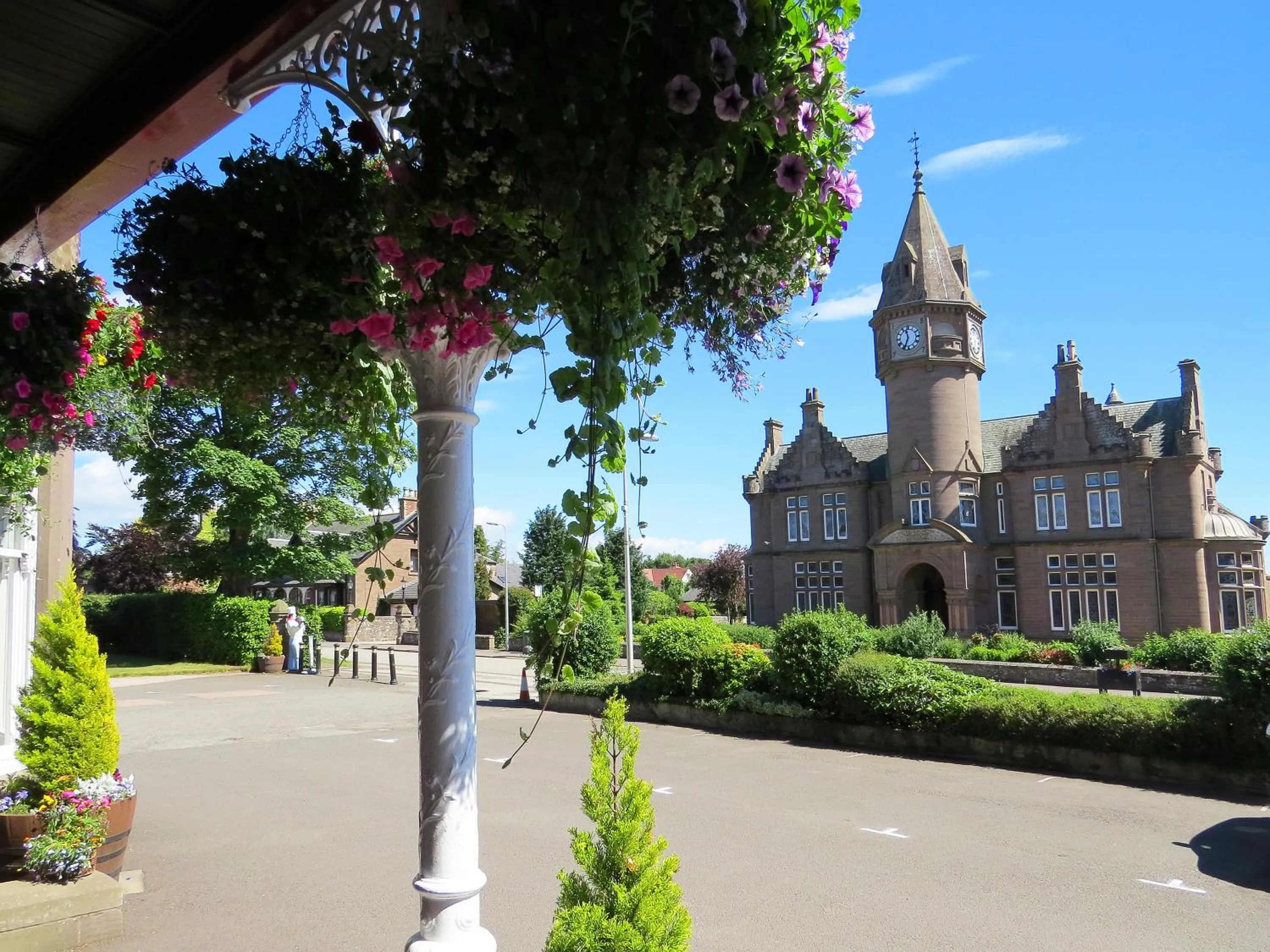 Nearby landmark in Glenesk Hotel