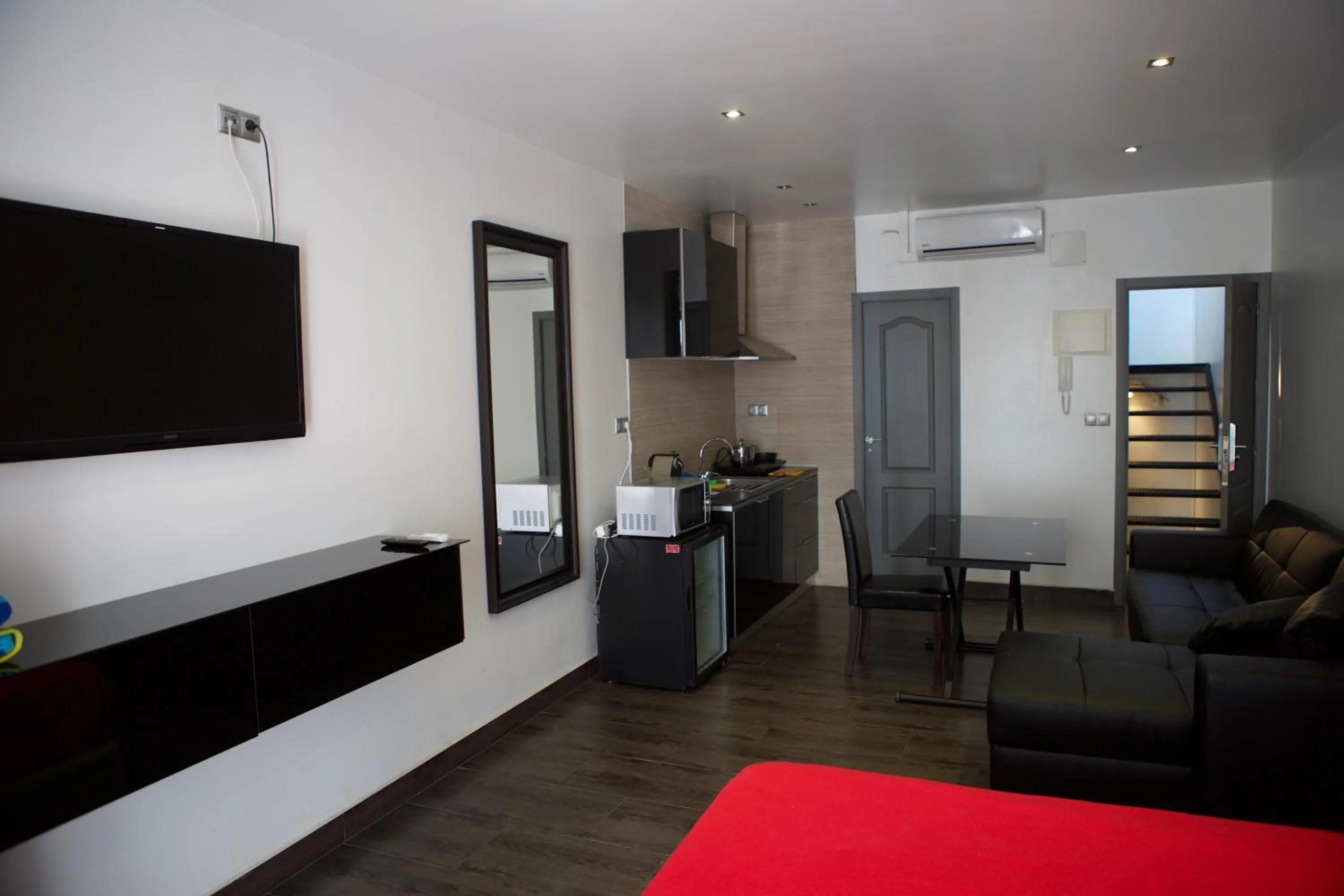 Kitchen or kitchenette in Concept Suites