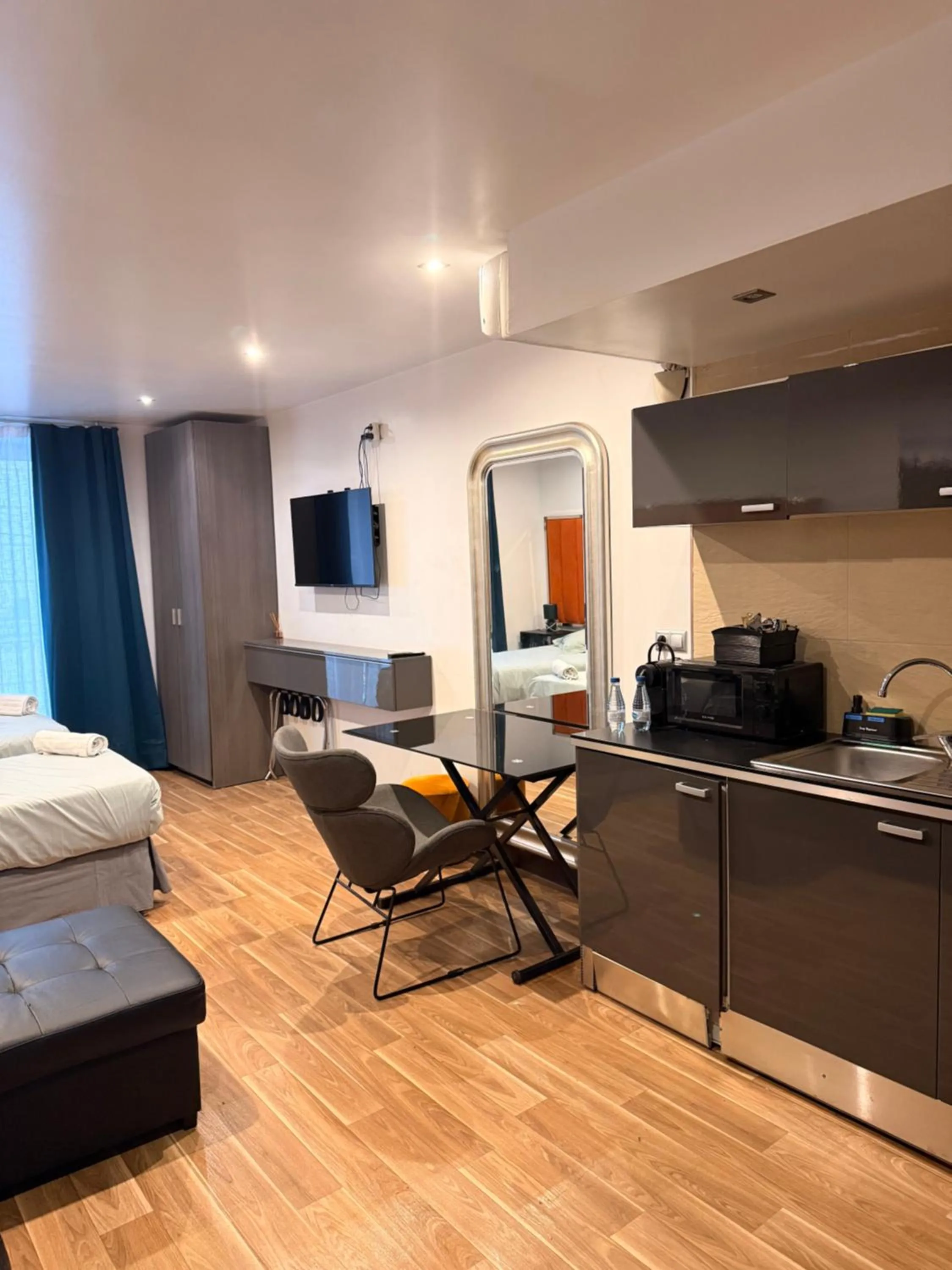 Bed in Concept Suites