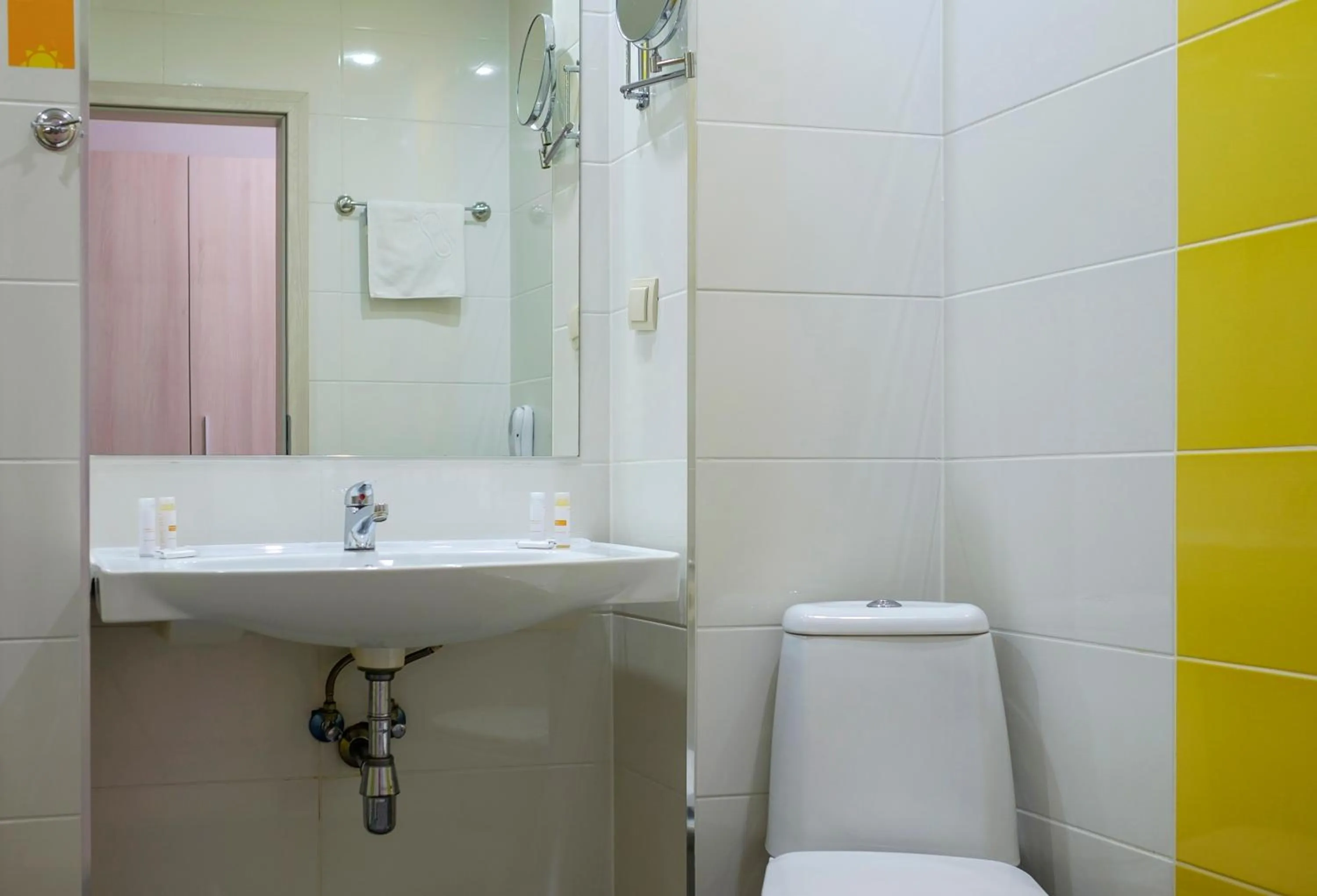 Toilet in Hotel Garden Nevis - All Inclusive