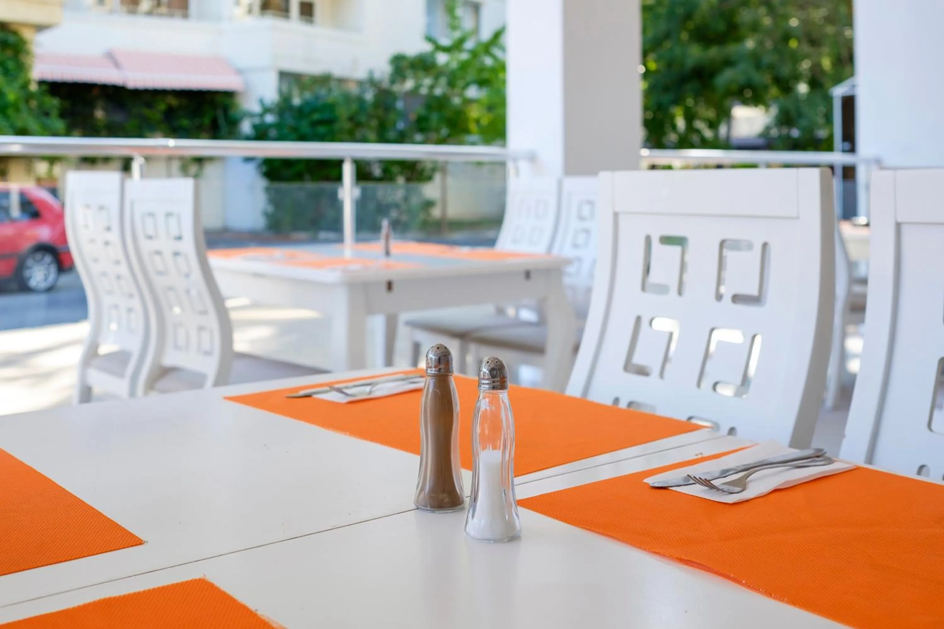 Restaurant/places to eat in Hotel Garden Nevis - All Inclusive