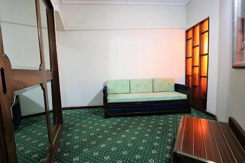 Bed in Hotel Imperial