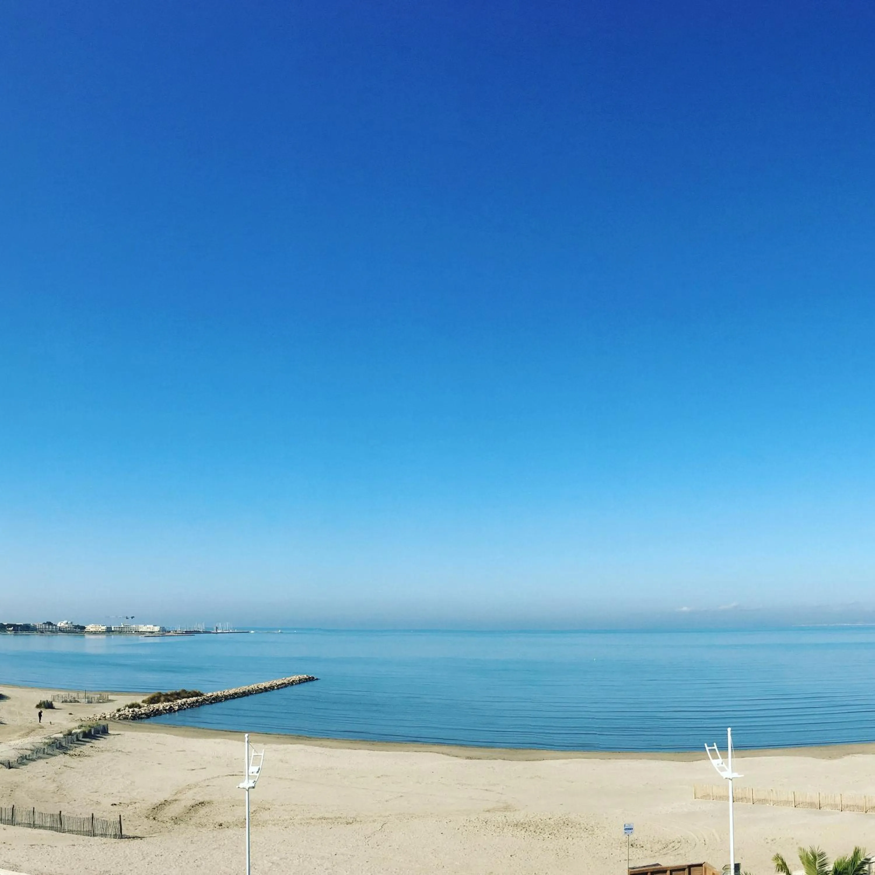 Natural landscape in Hôtel Café Miramar