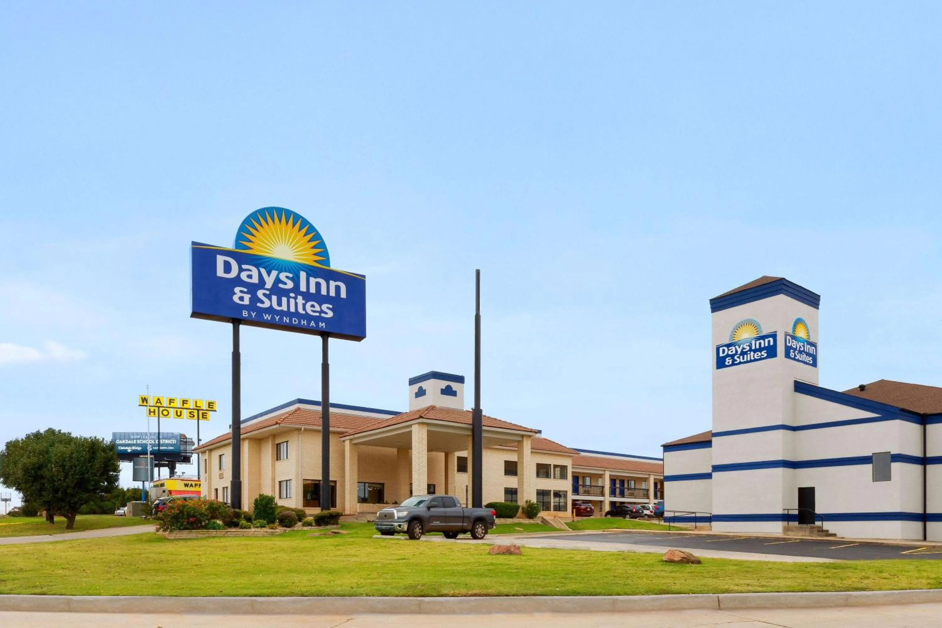 Property building in Days Inn by Wyndham Oklahoma City