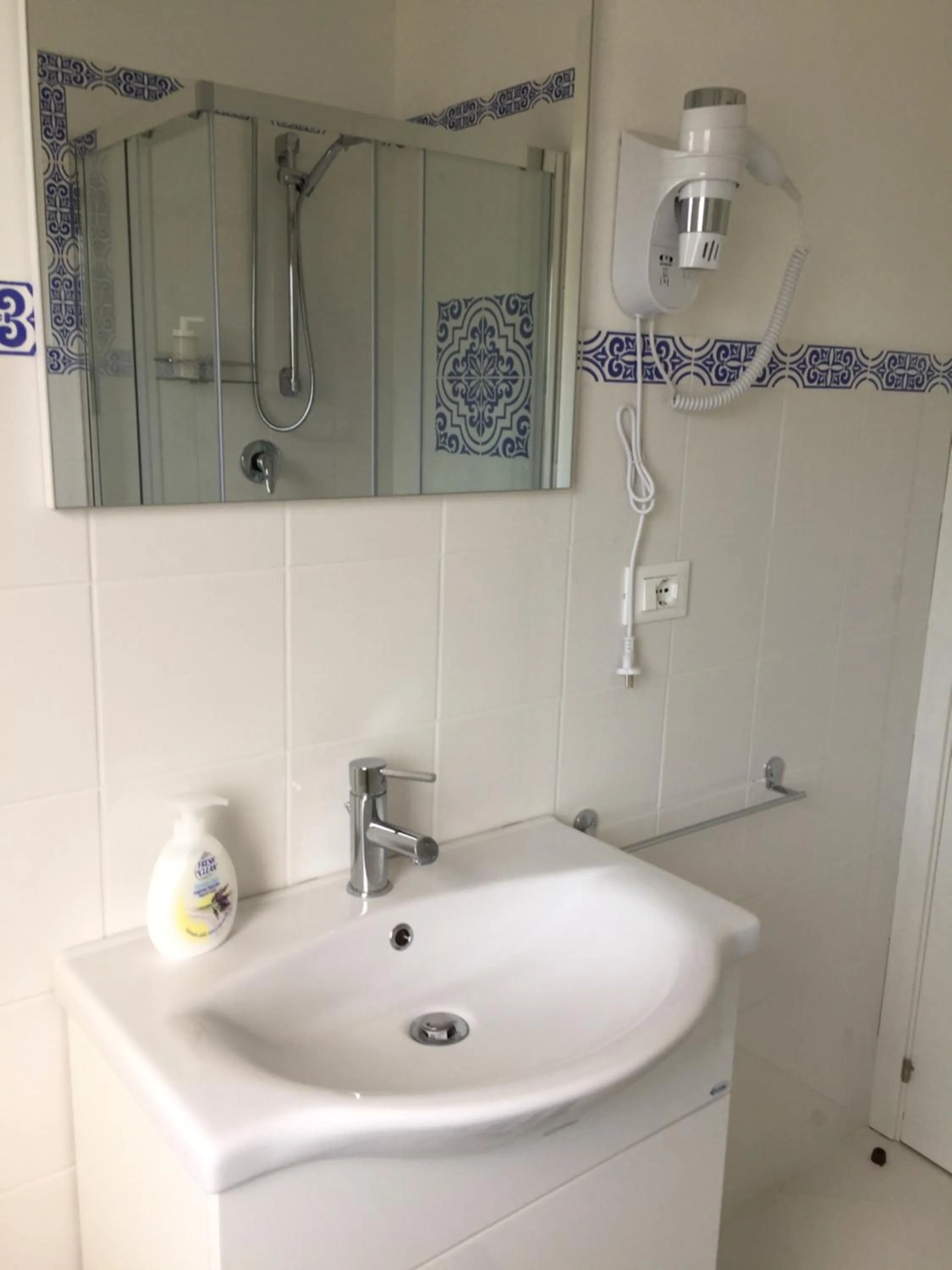 Bathroom in Veda elegant rooms