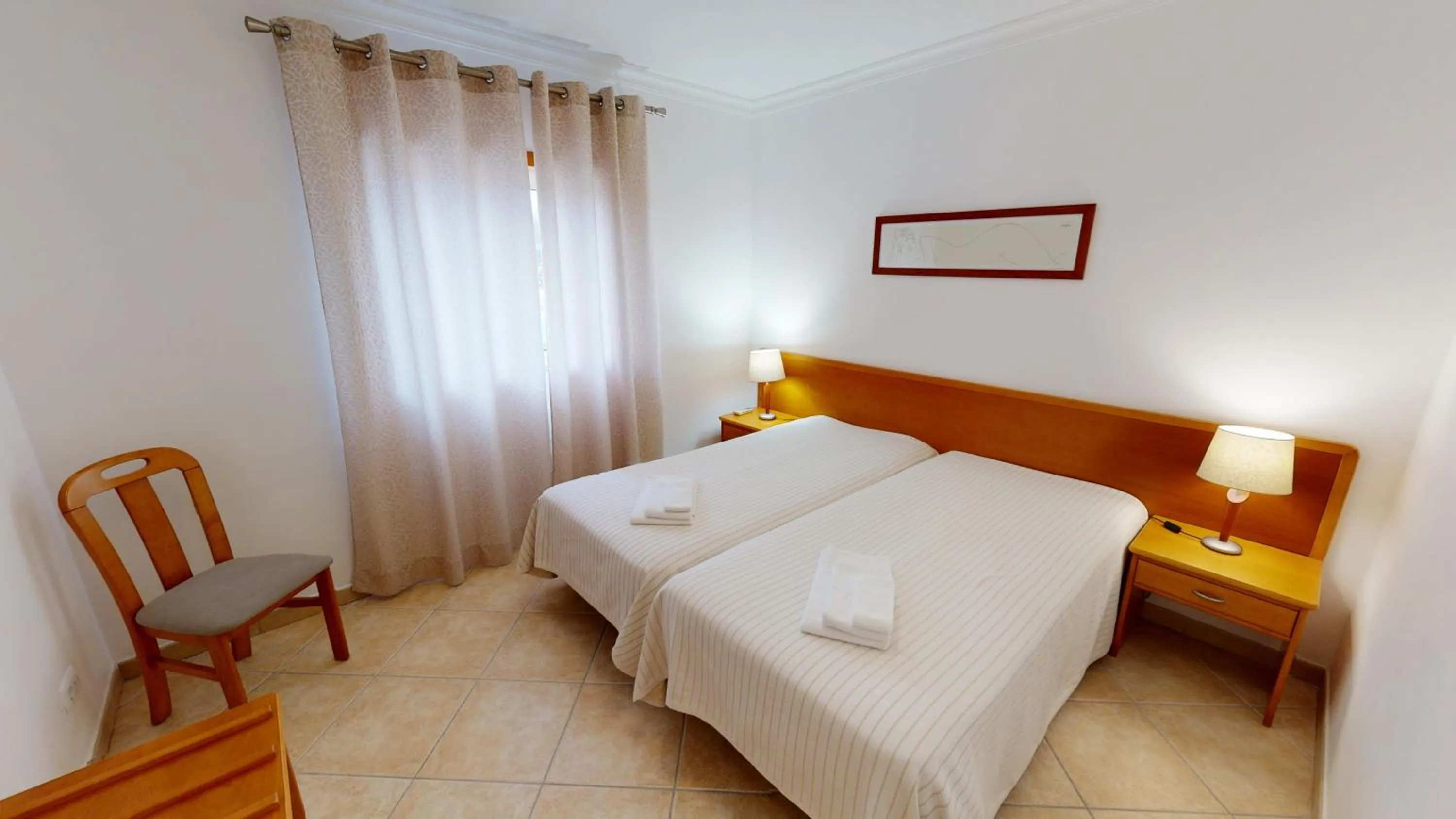 Bedroom, Bed in Praia da Lota Beachfront Resort - Hotel & Apartments