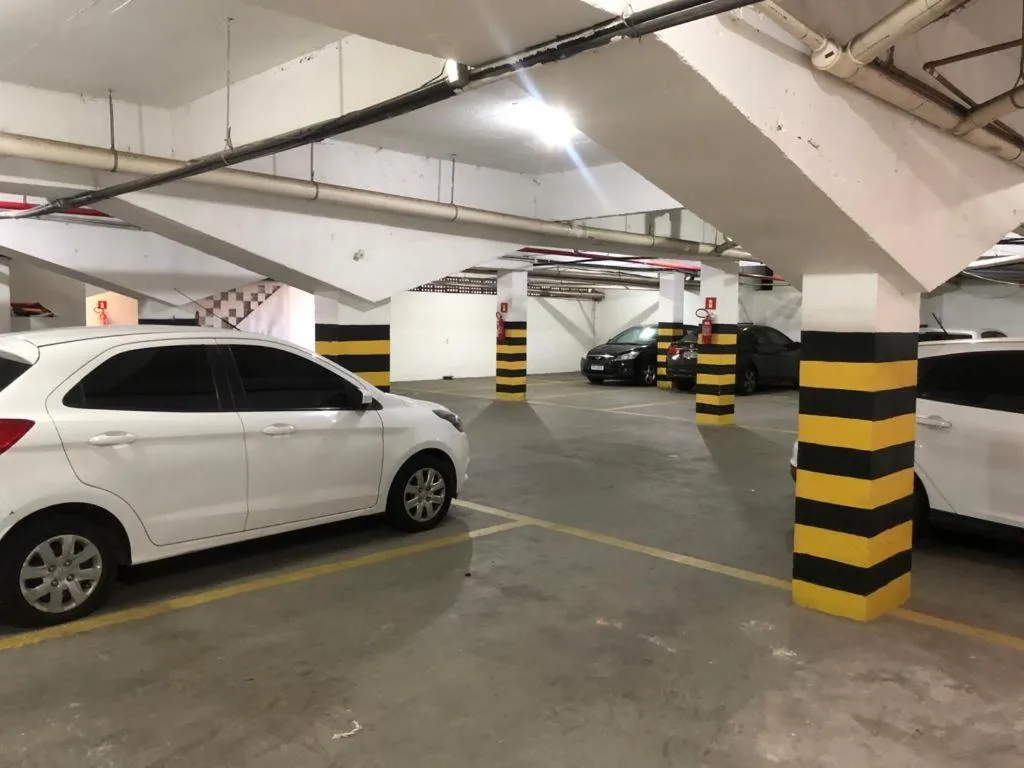 Parking in San Phillip Flat Hotel