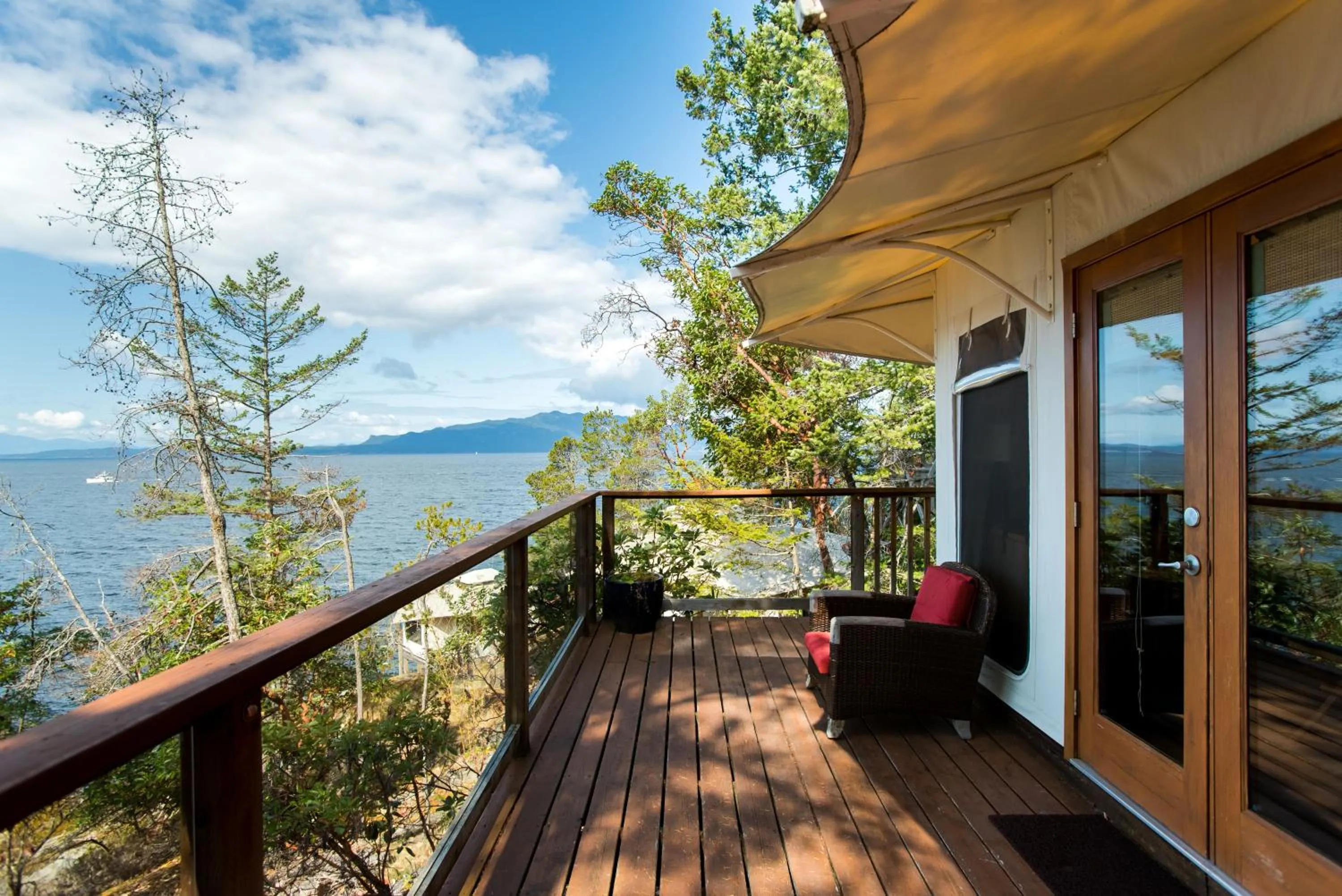 Balcony/Terrace in Rockwater Secret Cove Resort