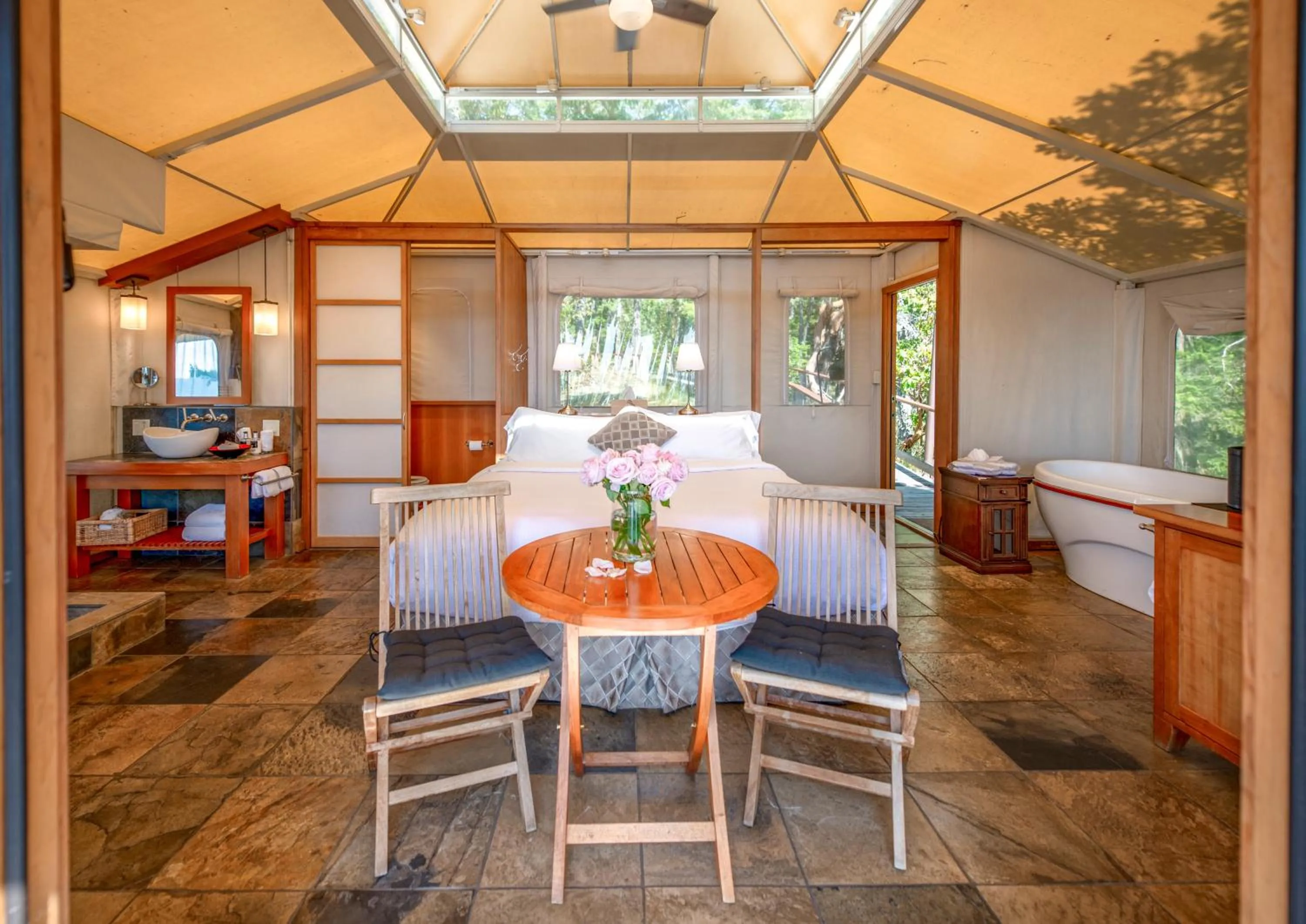 Bedroom in Rockwater Secret Cove Resort