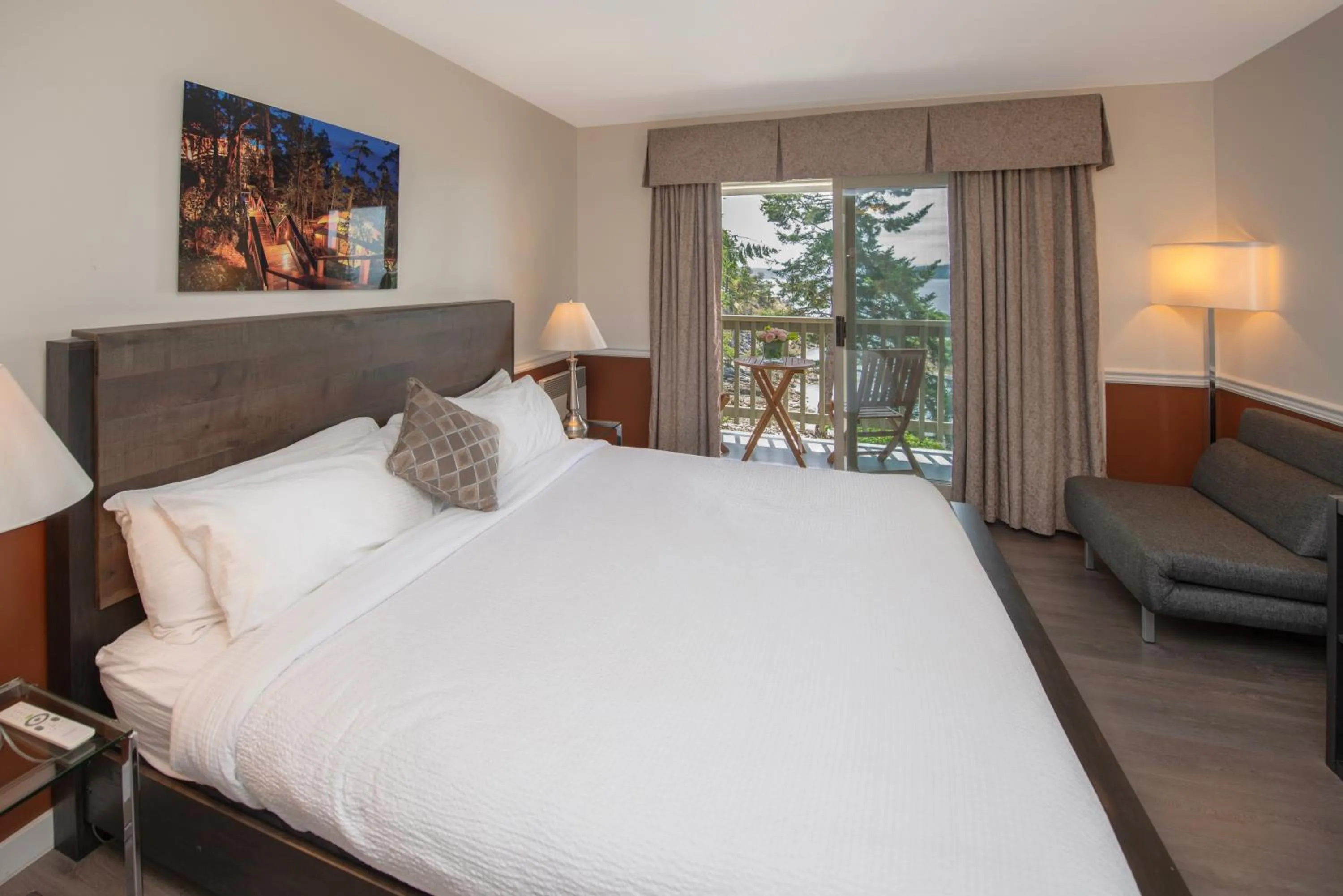 Bedroom, Bed in Rockwater Secret Cove Resort