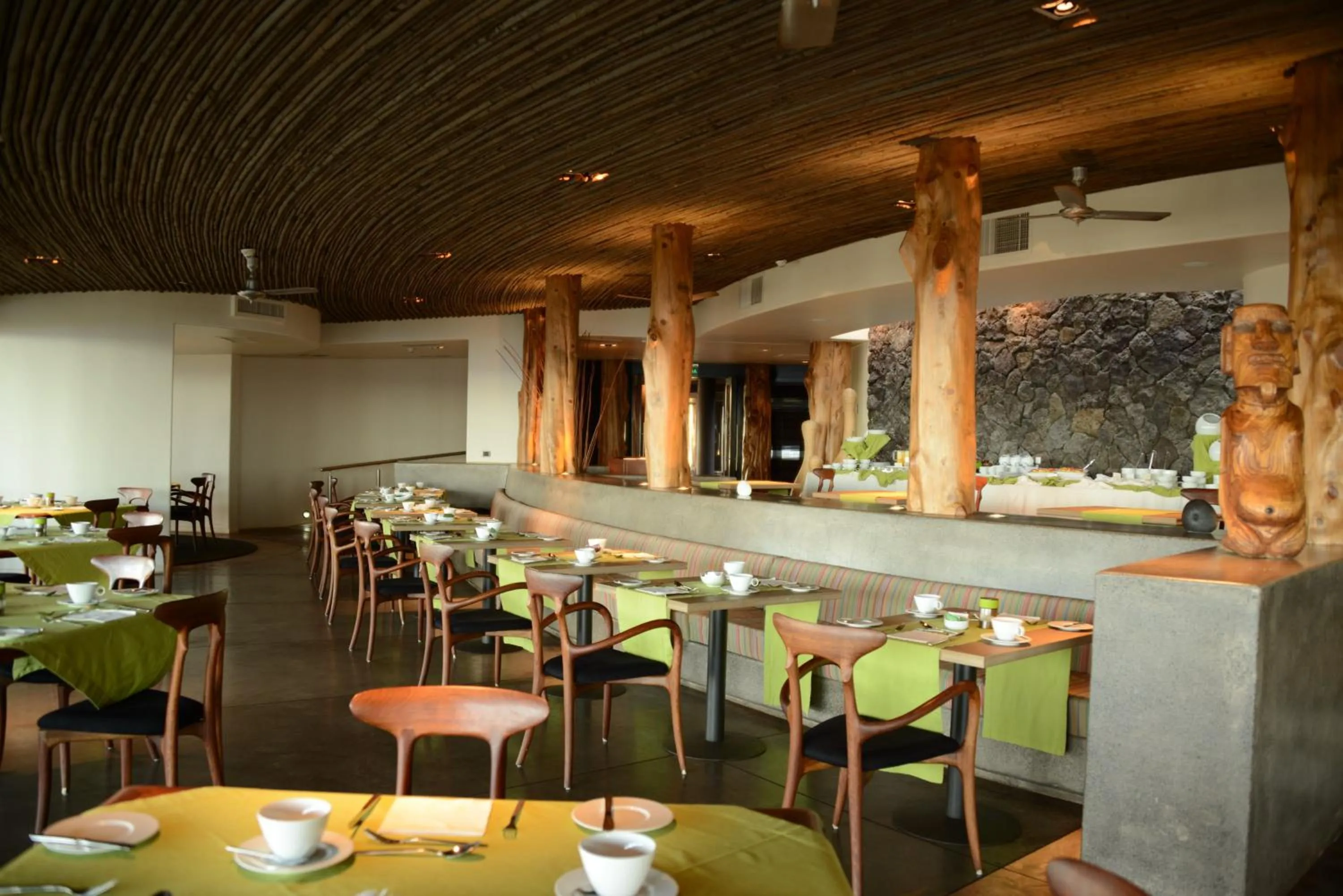 Restaurant/places to eat in Nayara Hangaroa