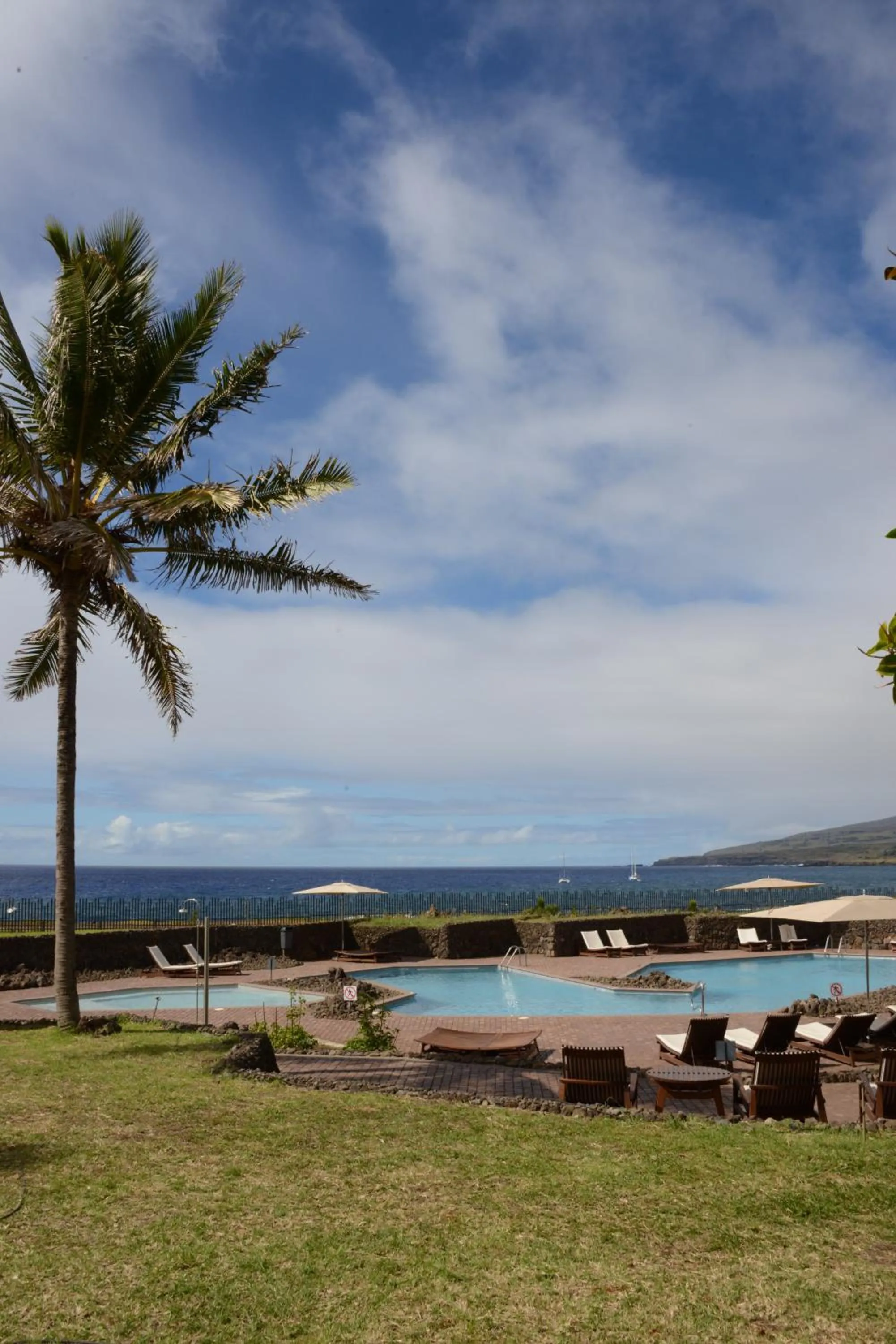 Swimming pool in Nayara Hangaroa