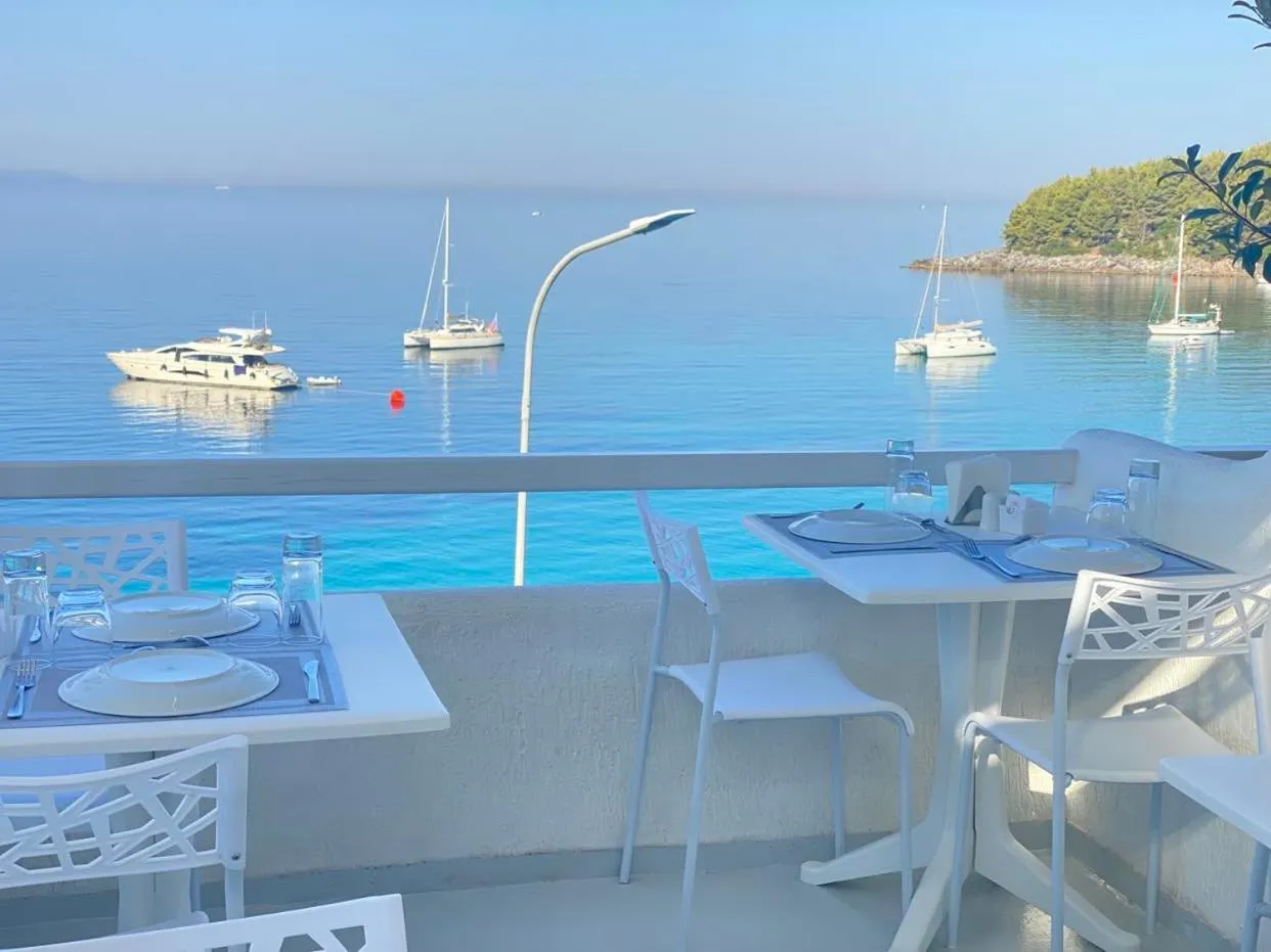 Geo & Art Boutique Hotel Himara