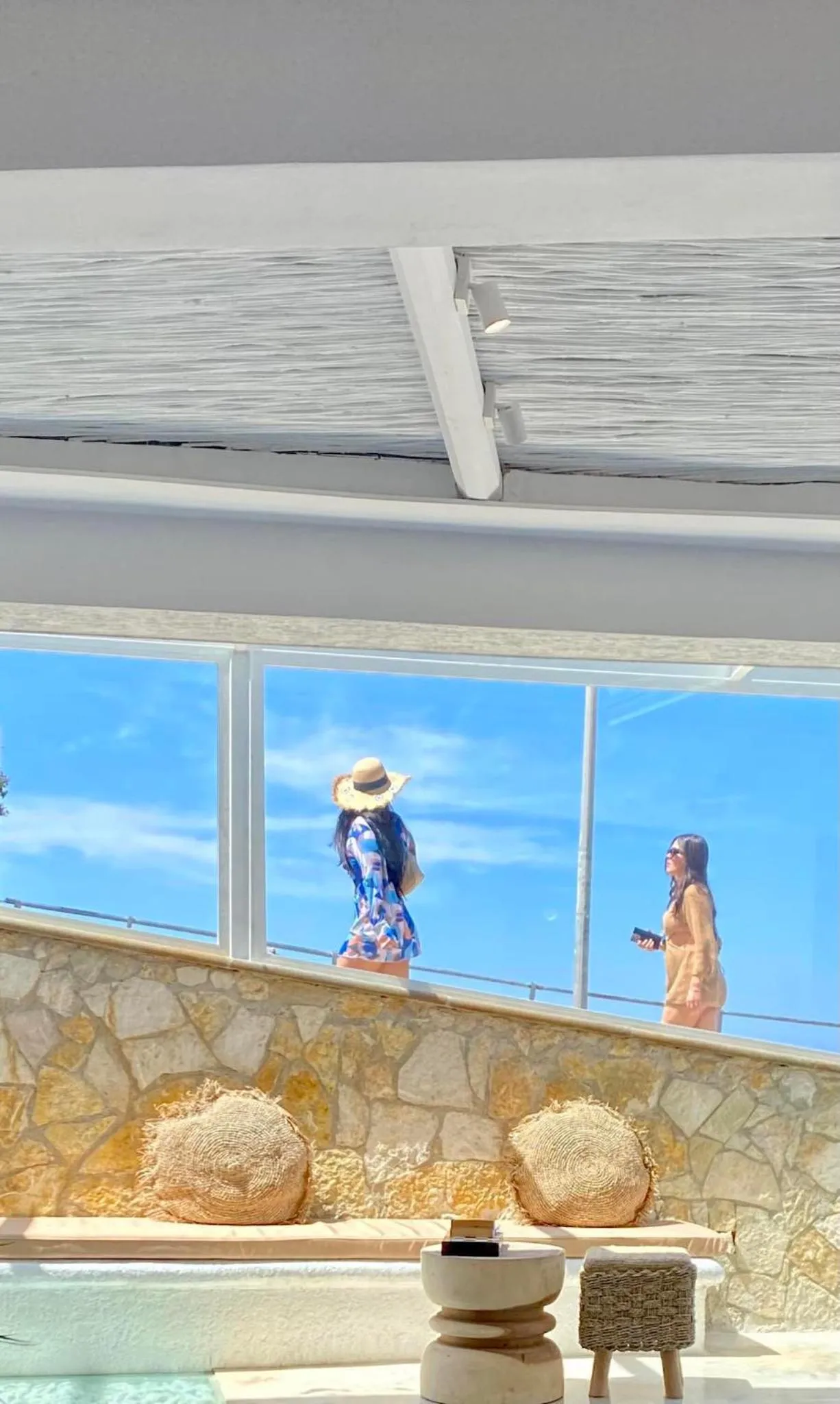 Restaurant/places to eat in Geo & Art Boutique Hotel Himara