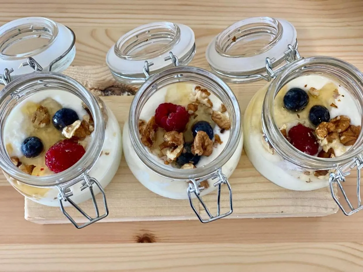 Restaurant/places to eat in Geo & Art Boutique Hotel Himara