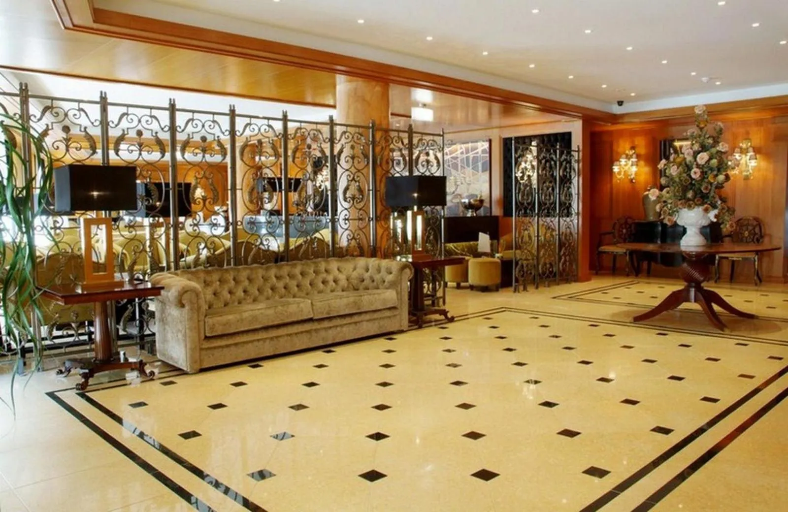 Facade/entrance in Hotel Moliceiro