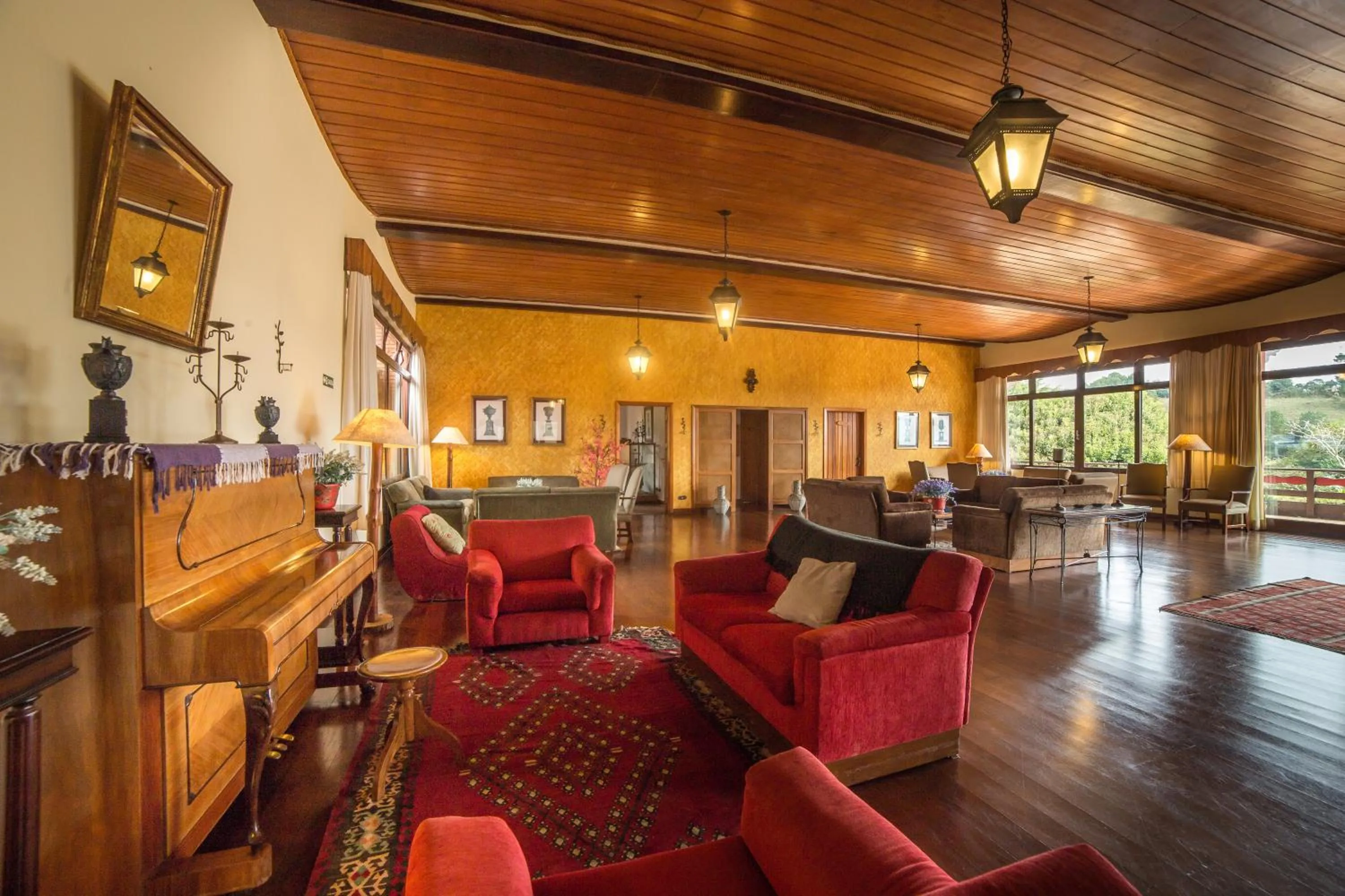 Communal lounge/ TV room in Hotel Recanto São Cristóvão - Próximo ao parque Tarundu