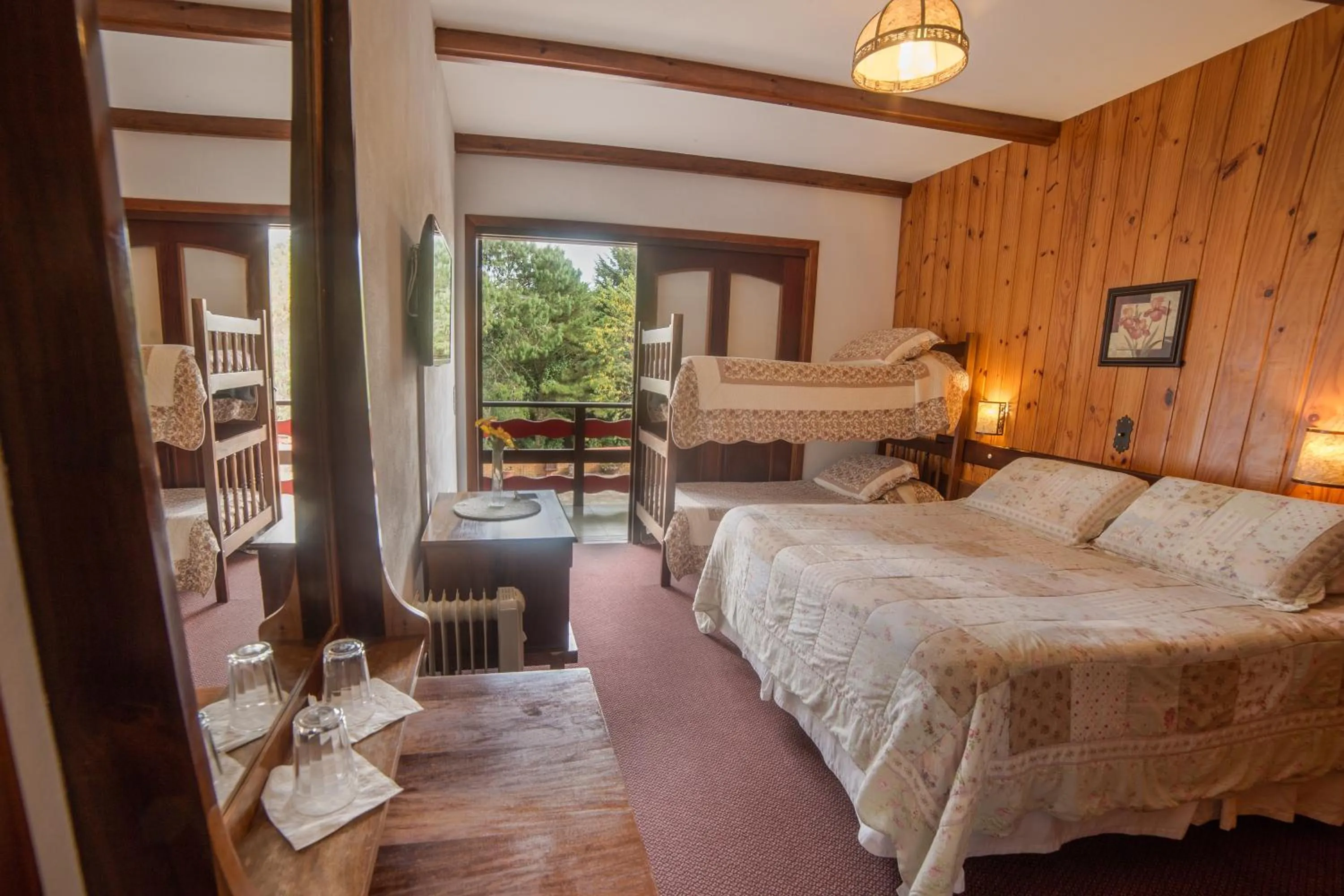 Photo of the whole room, Bed in Hotel Recanto São Cristóvão - Próximo ao parque Tarundu