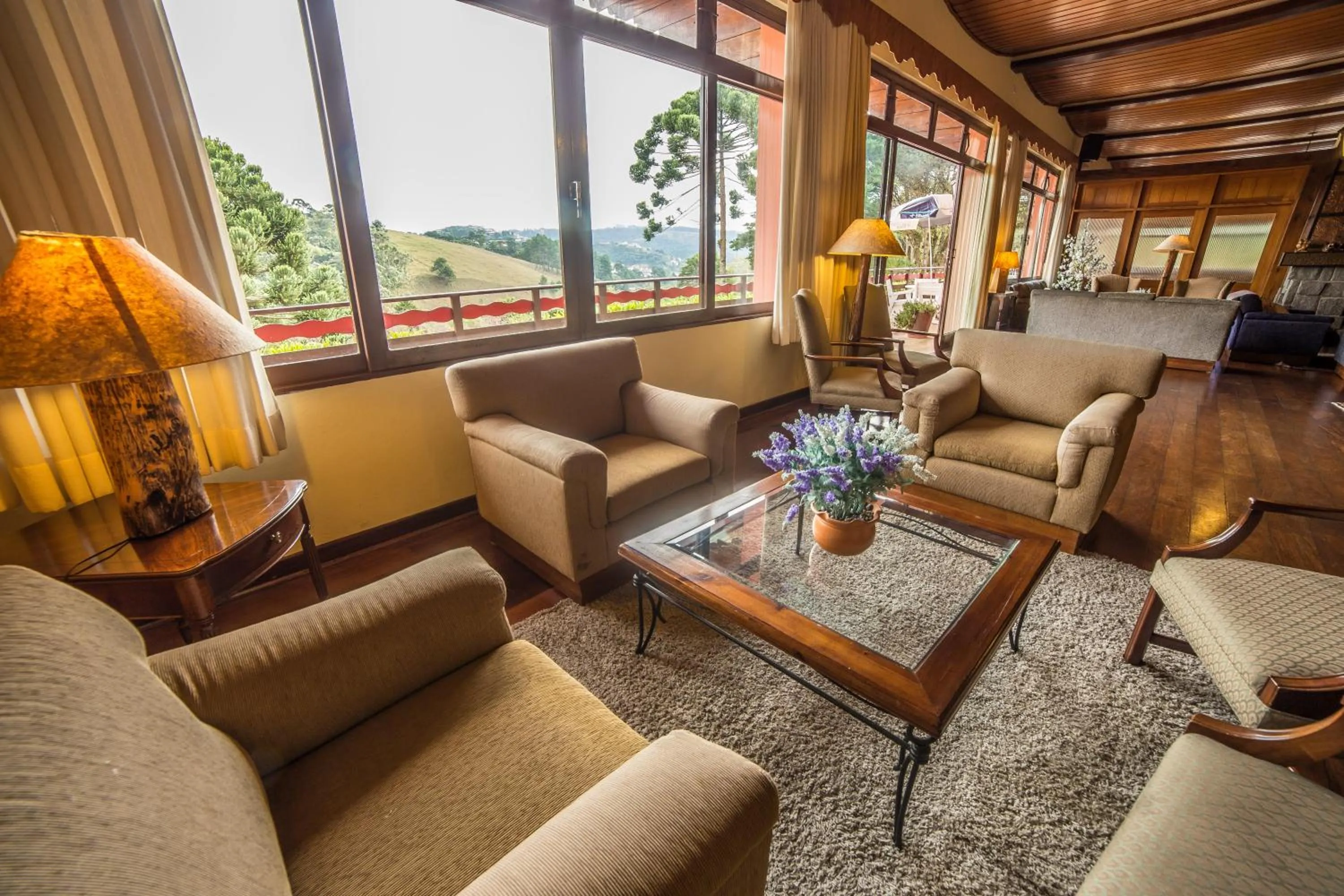 Communal lounge/ TV room in Hotel Recanto São Cristóvão - Próximo ao parque Tarundu