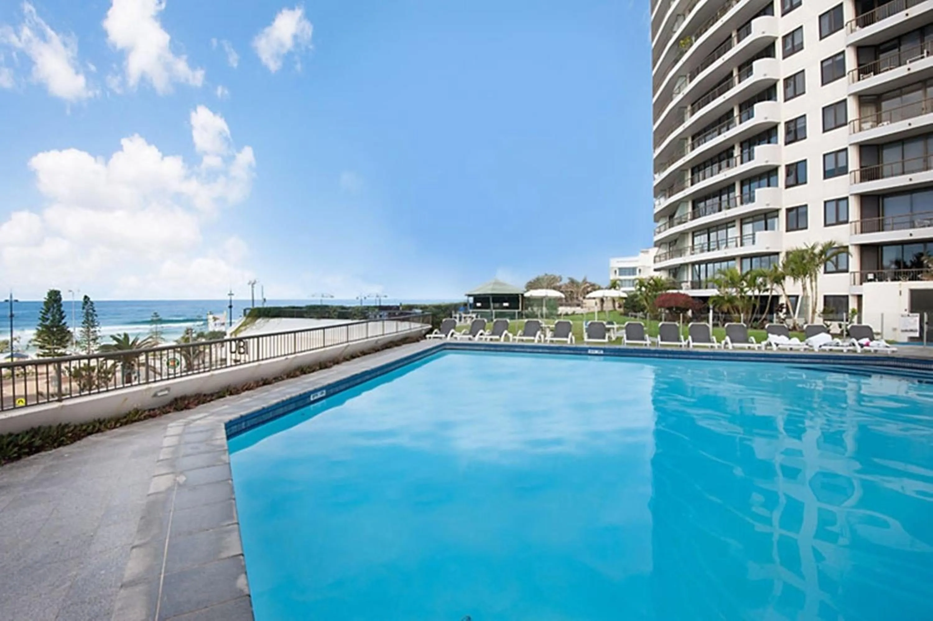 Sea view in Surfers International Apartments