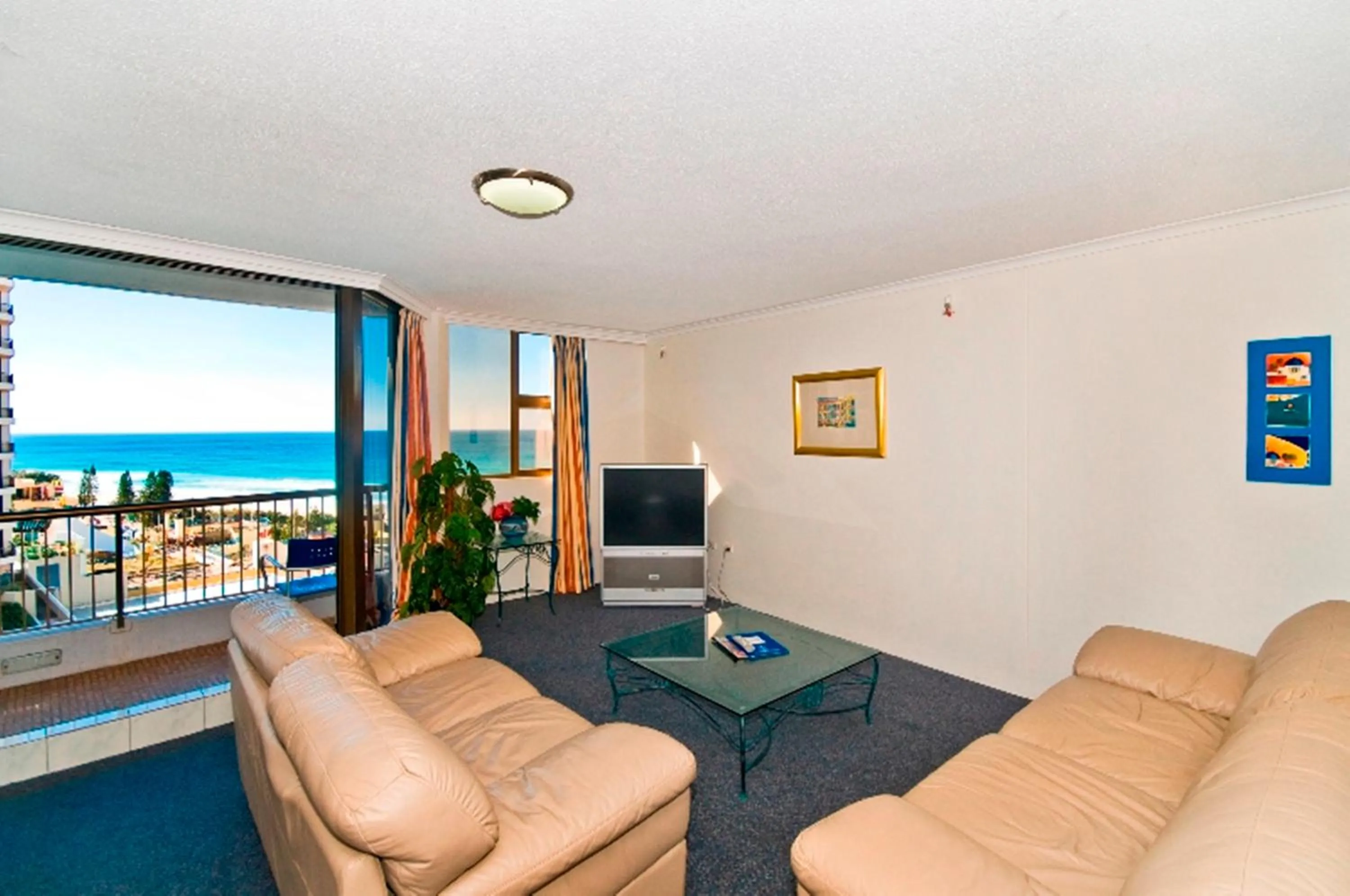 Living room in Surfers International Apartments