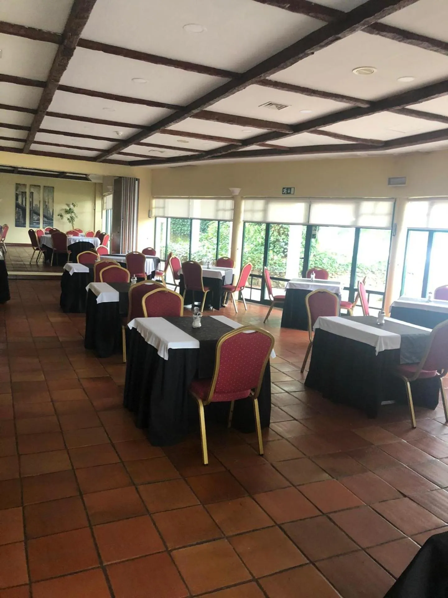 Restaurant/places to eat in Hotel Castelo de Vide