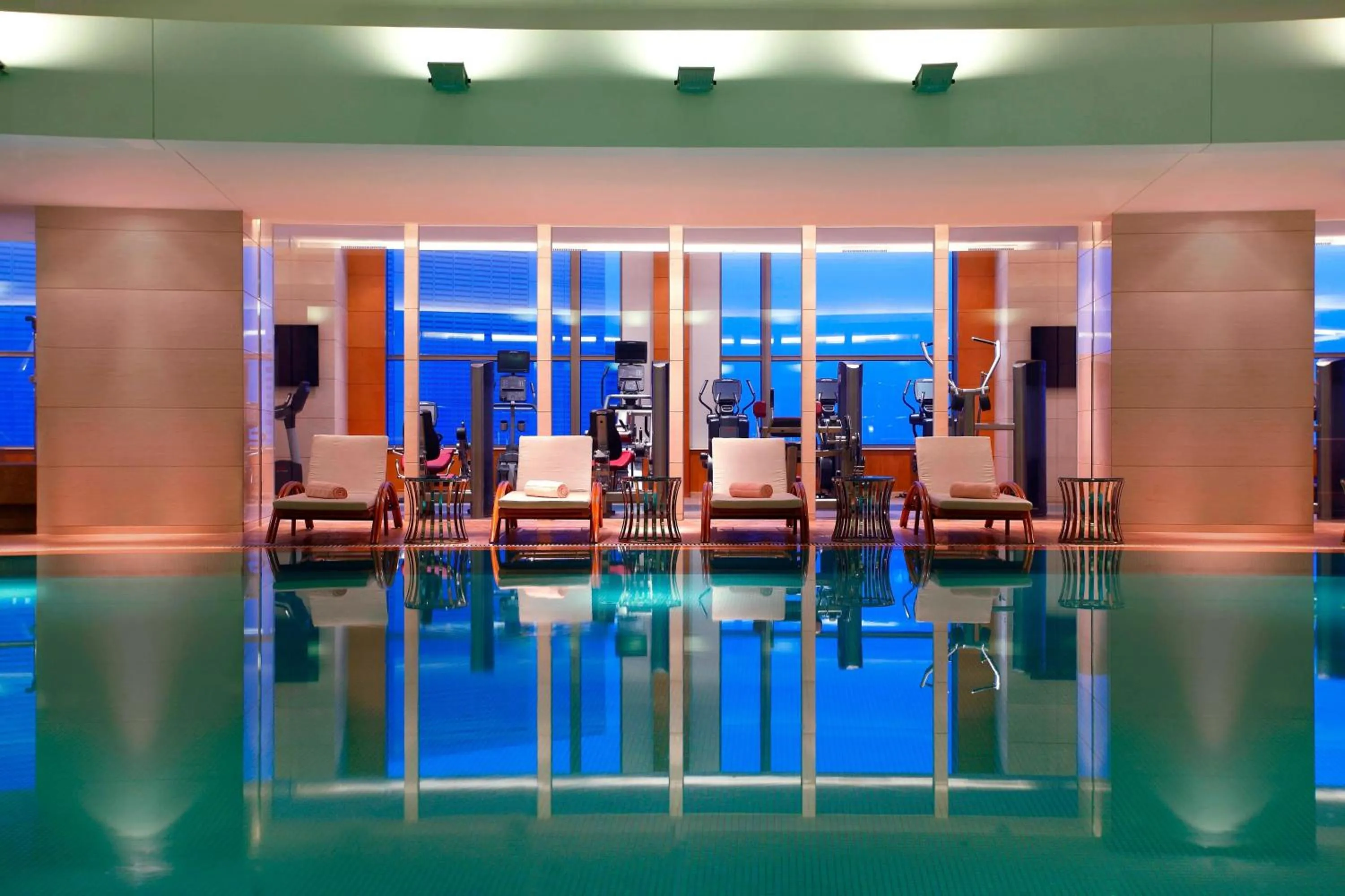 Swimming pool in Sheraton Jinzhou Hotel