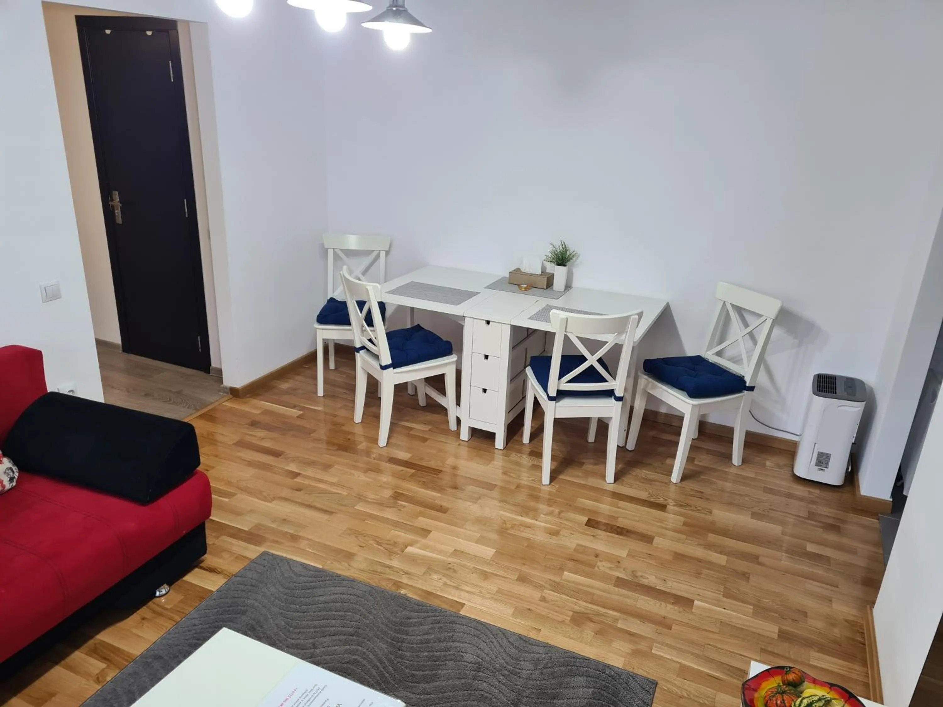 Apartament Alina - la parter & parcare rezervata