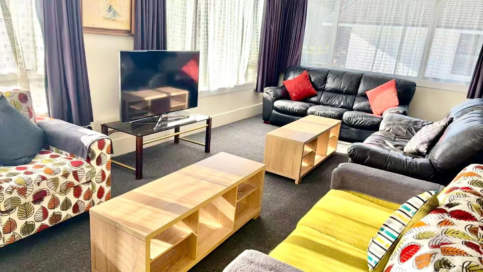 Living room in Kowhai Motel Rotorua