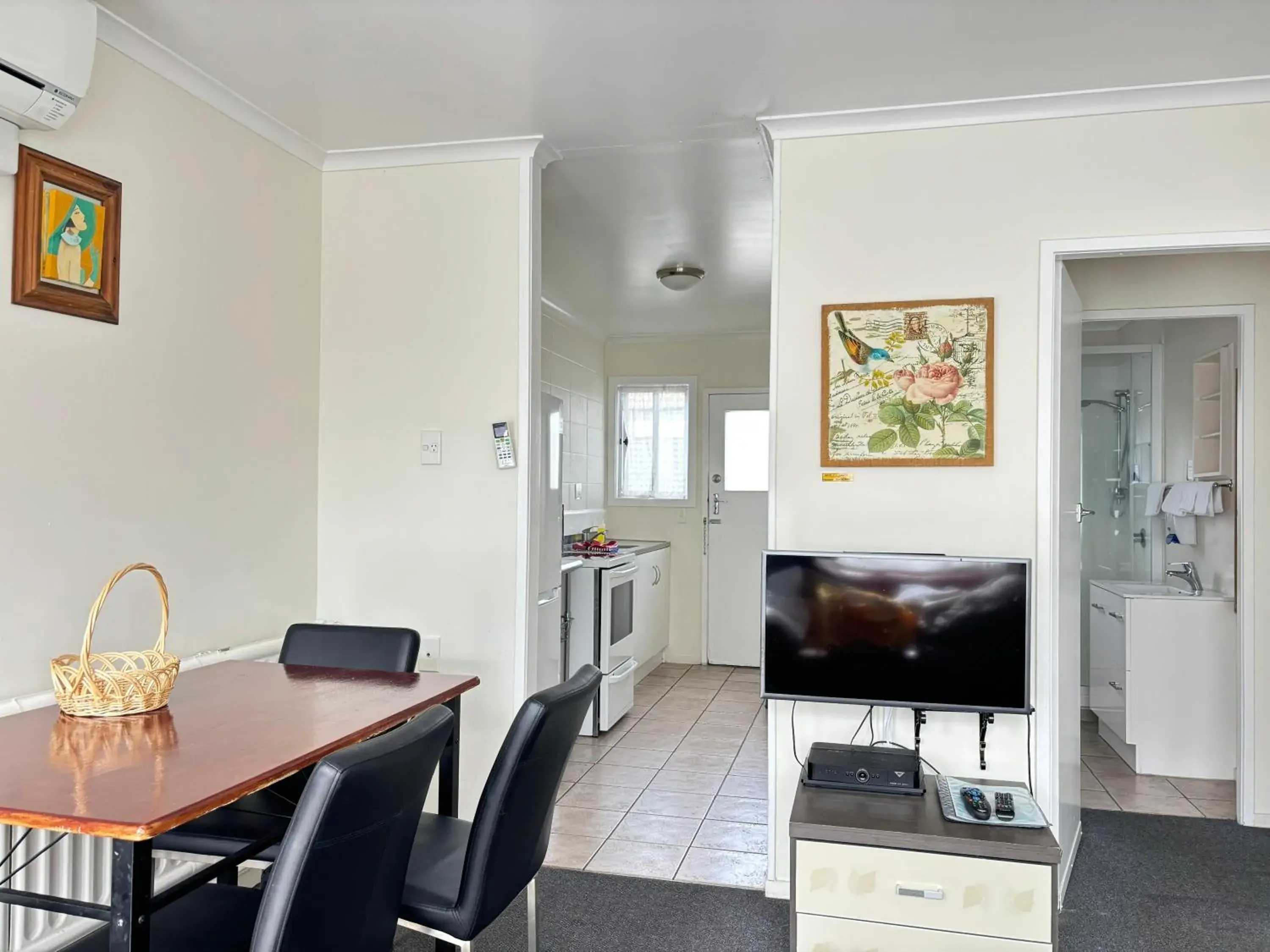 Two-Bedroom in Kowhai Motel Rotorua Two-Bedroom in Kowhai Motel Rotorua