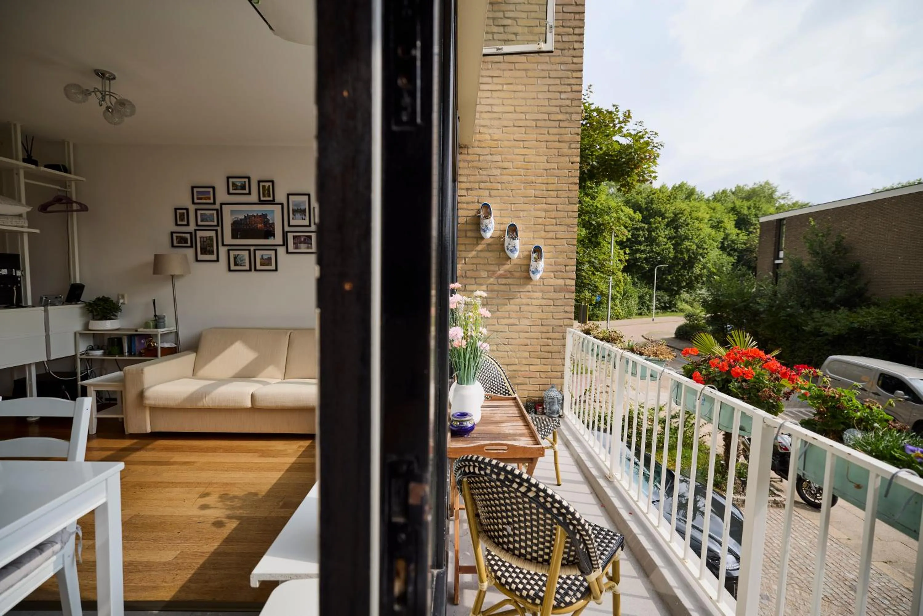 Balcony/Terrace in Treehouse Inn