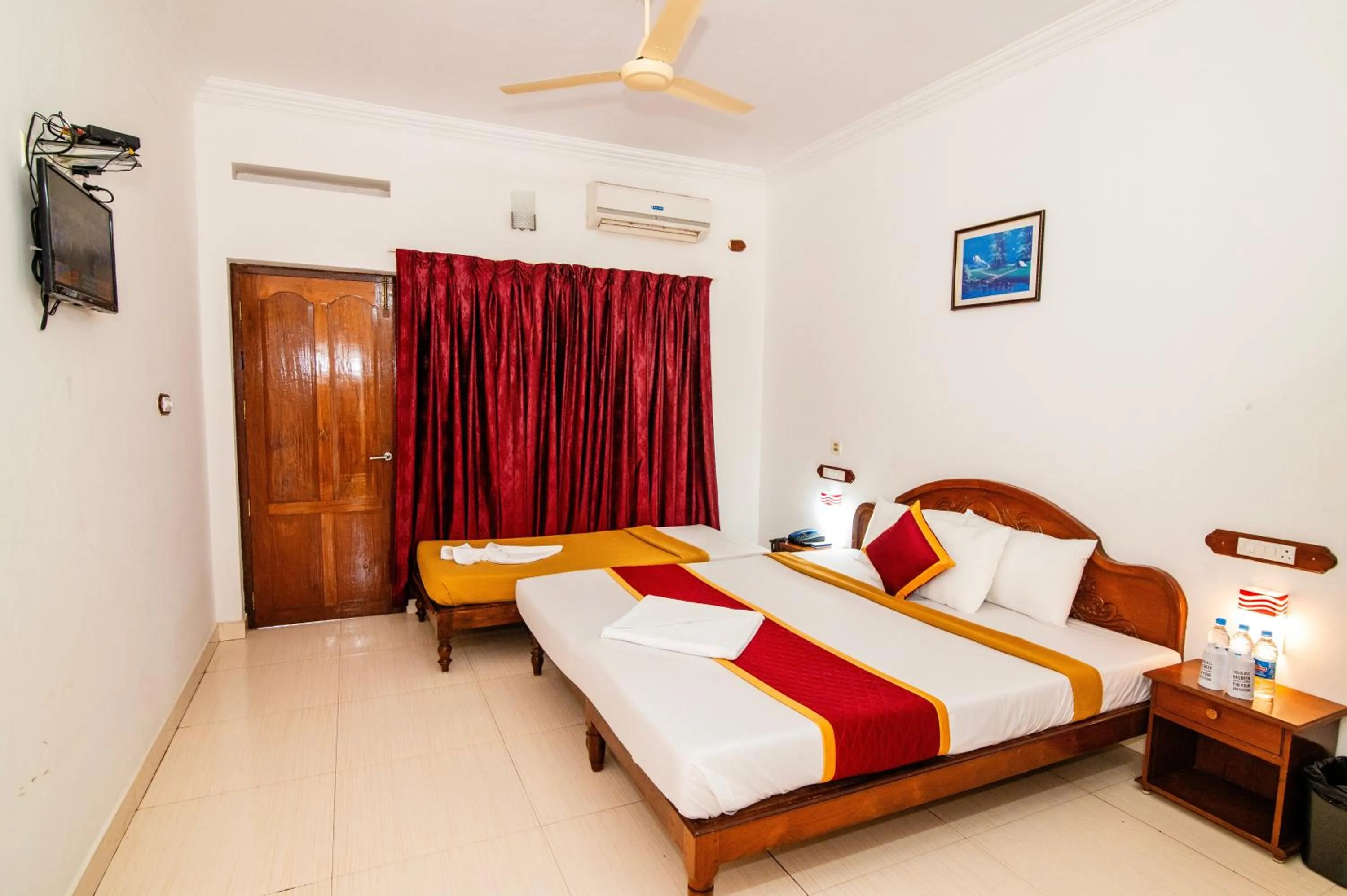 Bedroom, Bed in Jasmine Palace
